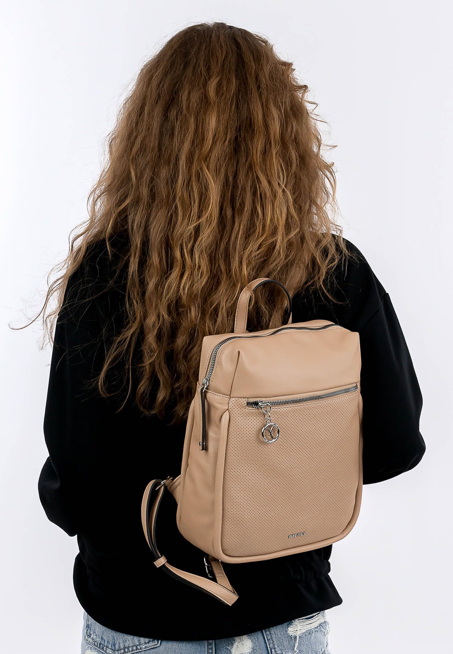 SURI FREY Patsy Rucksack M Sand uni
