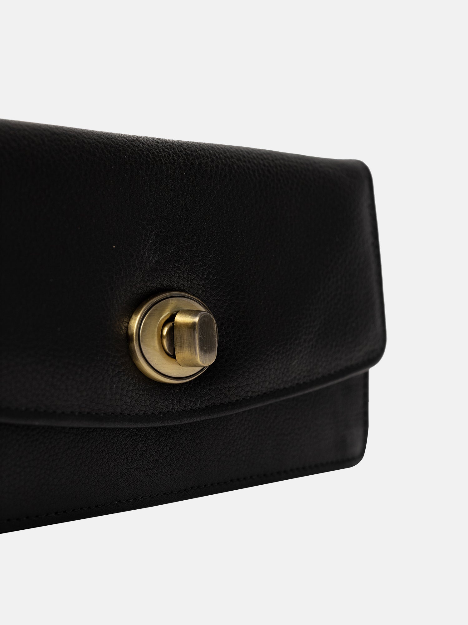 RE:DESIGNED Moa Wallet Big Geldbörse Schwarz Leder
