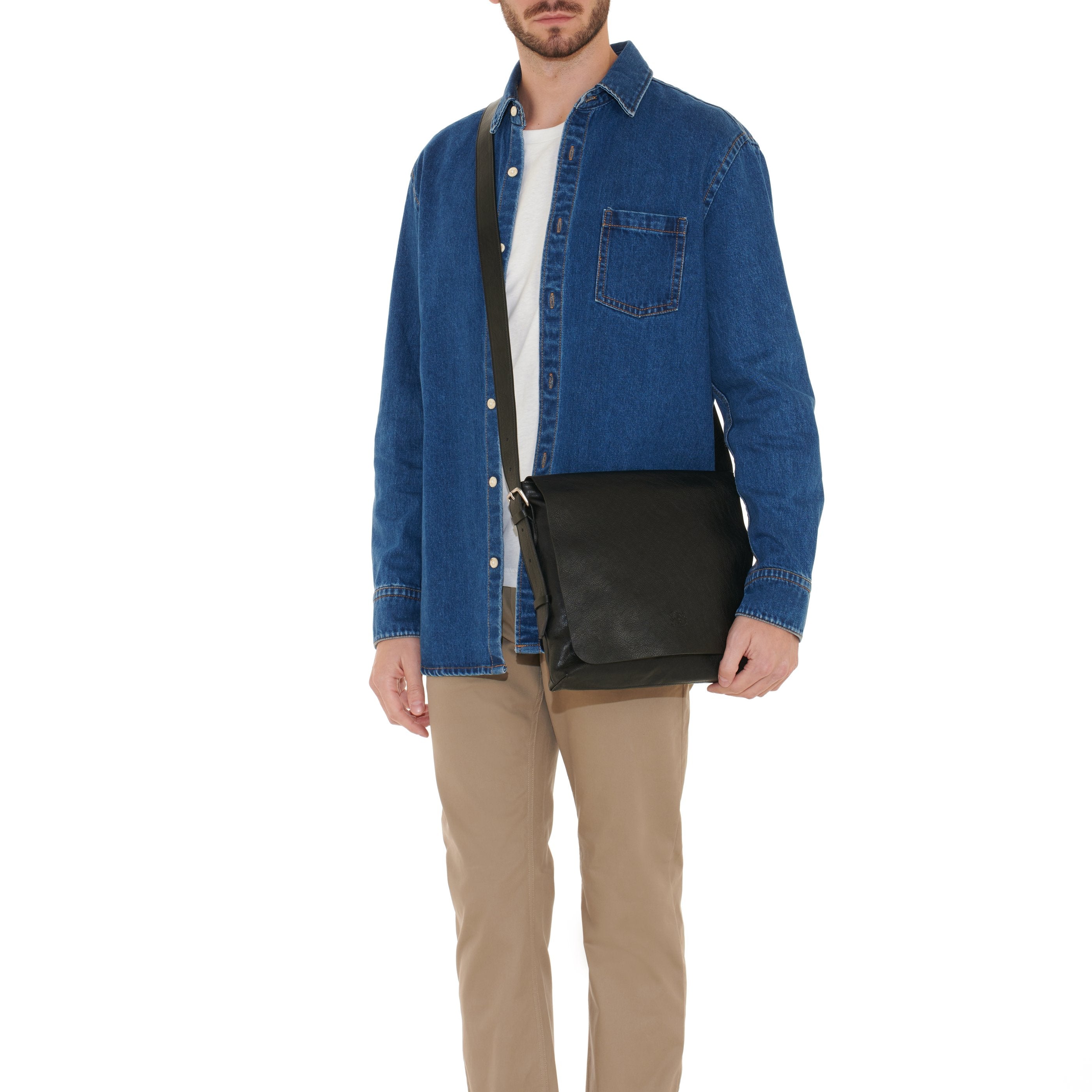 Il Bisonte Brolio Messenger Rindsleder schwarz Herren