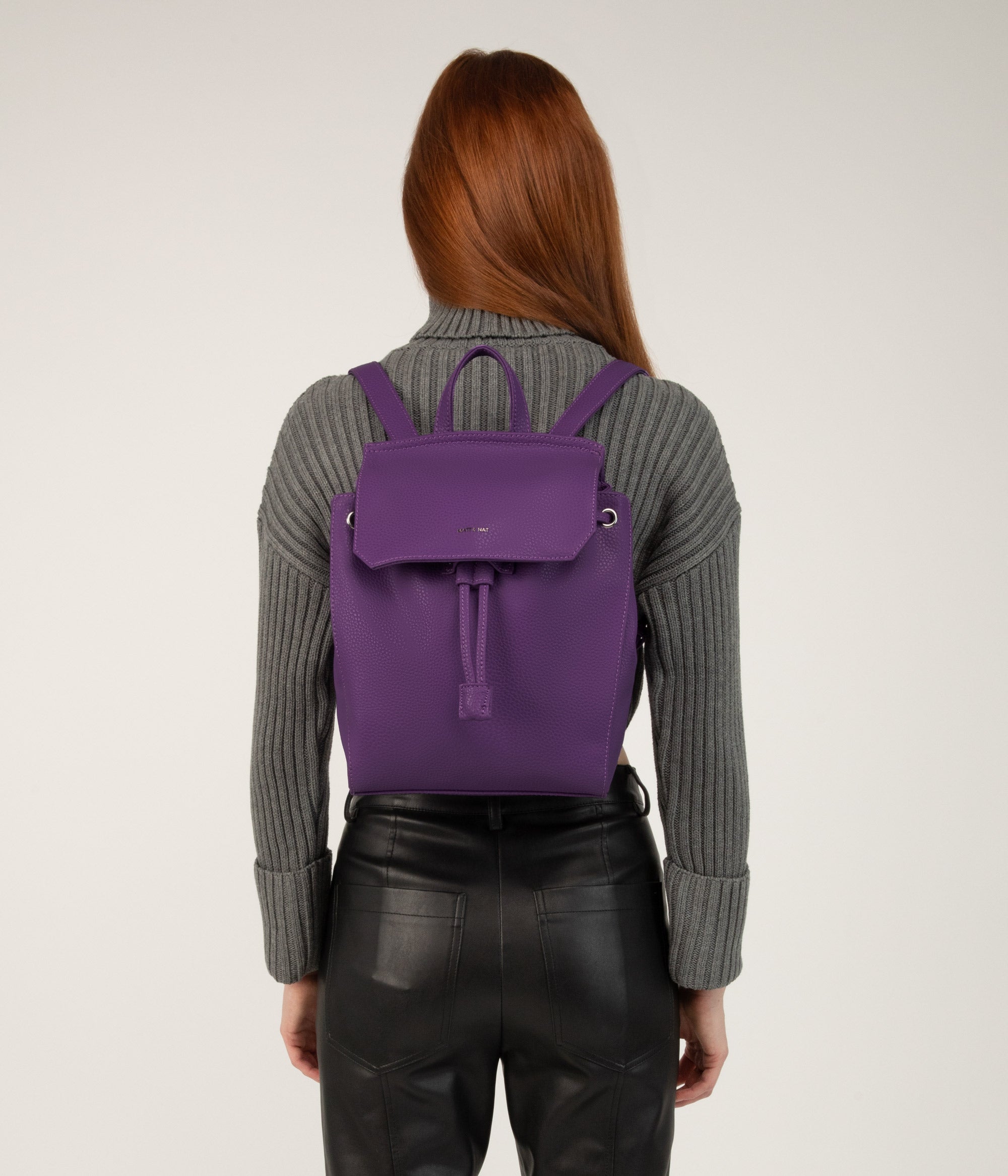 Matt & Nat Purity MUMBAI MED Rucksack Schwarz recycelt