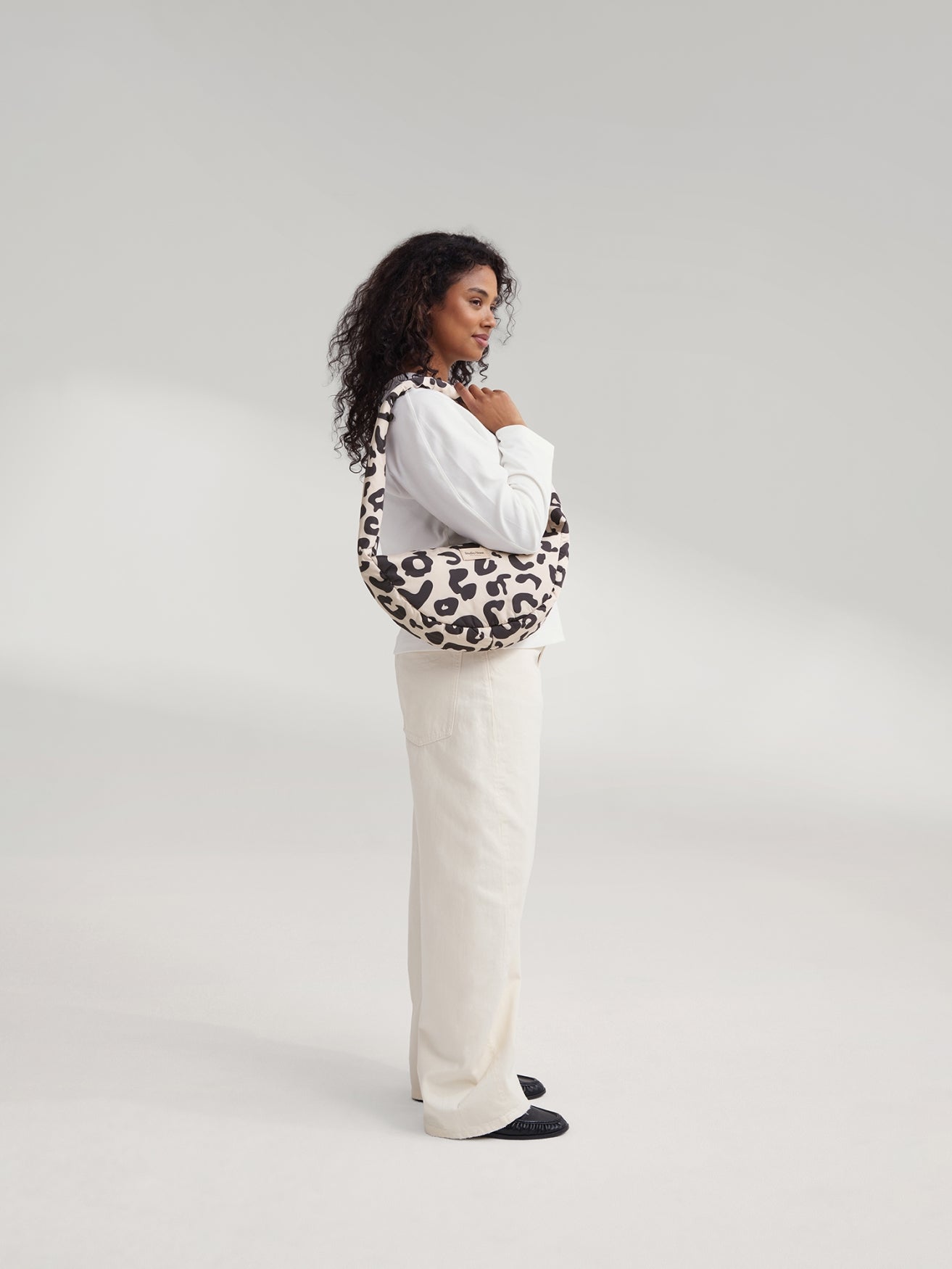 Studio Noos Puffy Mini Cross Body Bag Umhängetasche Holy Cow