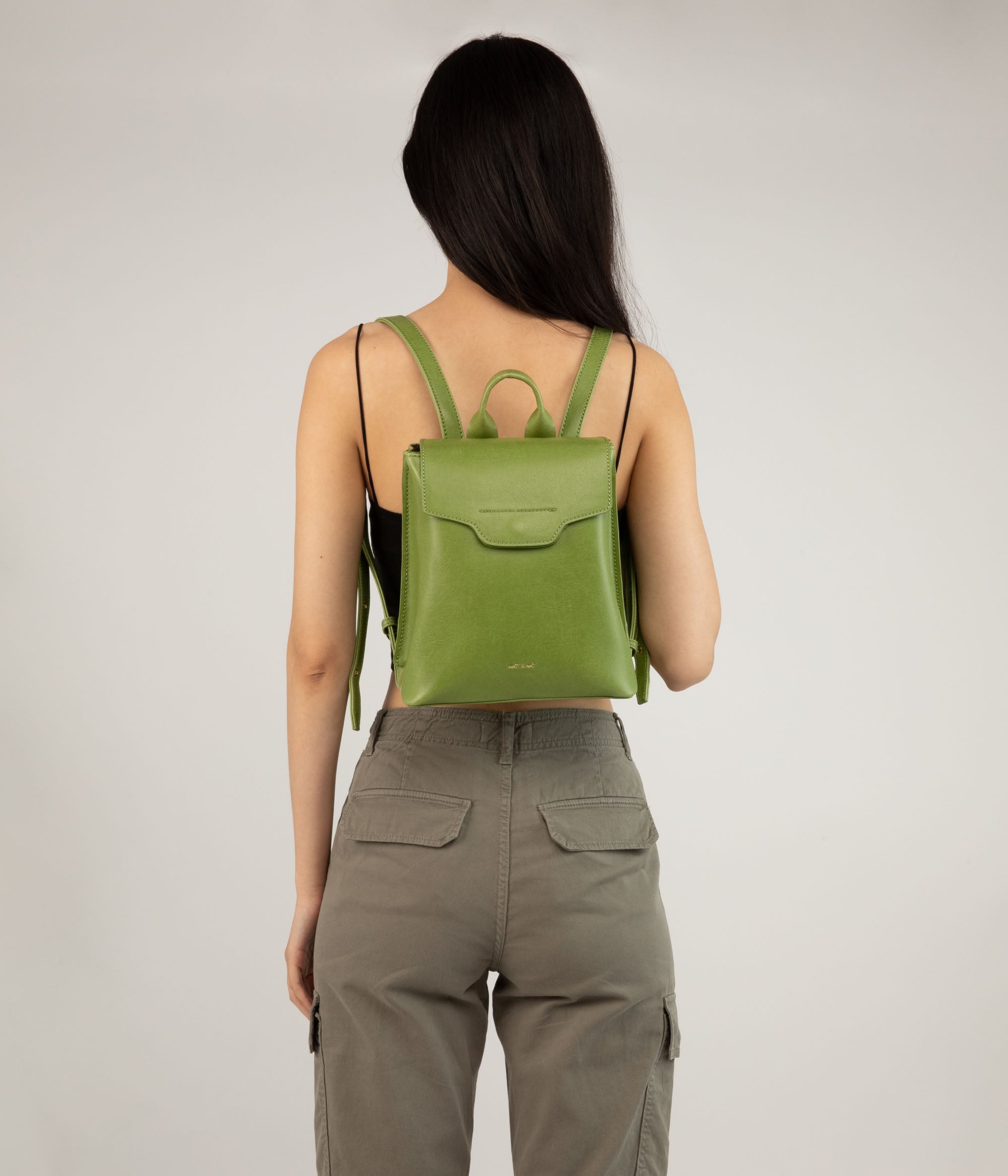 Matt & Nat Chelle Vintage Rucksack Schwarz klein