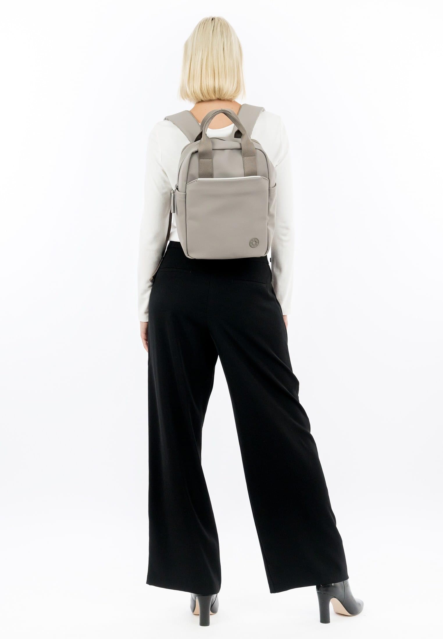SURI FREY Besty Backpack Rucksack Taupe Laptopfach