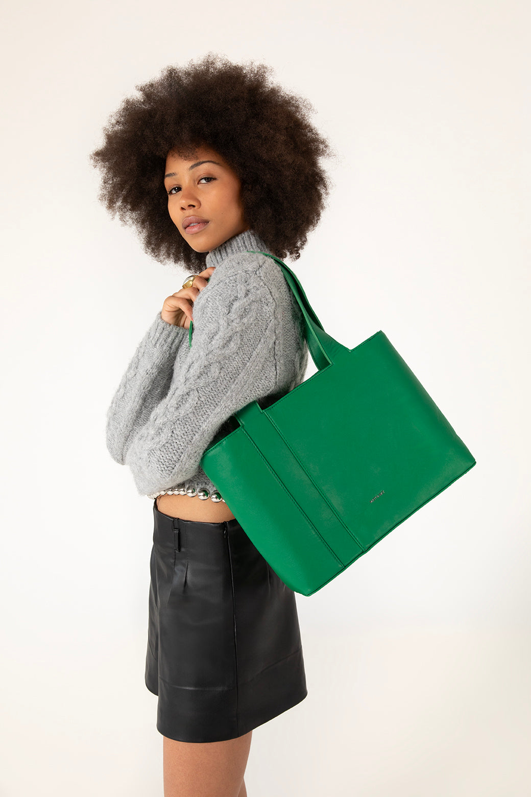 Matt & Nat Garni Forum Tote schwarz vegan Laptop