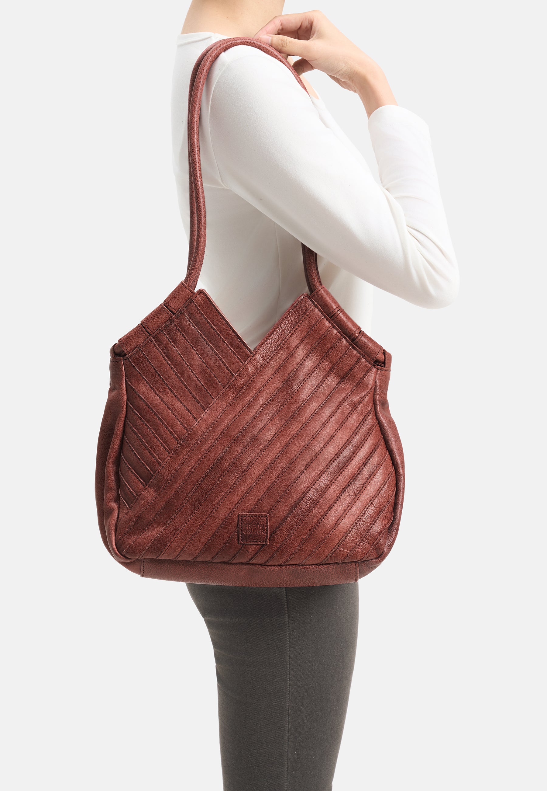 FREDsBRUDER Criss-Cross Hobo Tasche schwarz genarbtes Leder