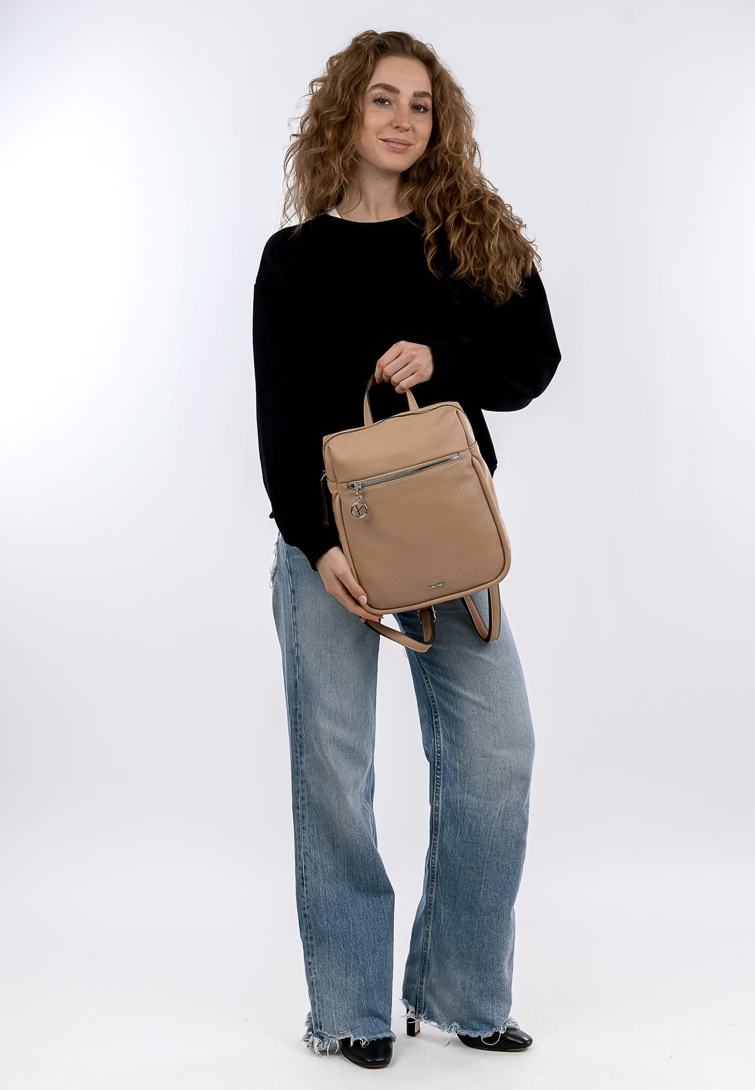 SURI FREY Patsy Rucksack M Sand uni