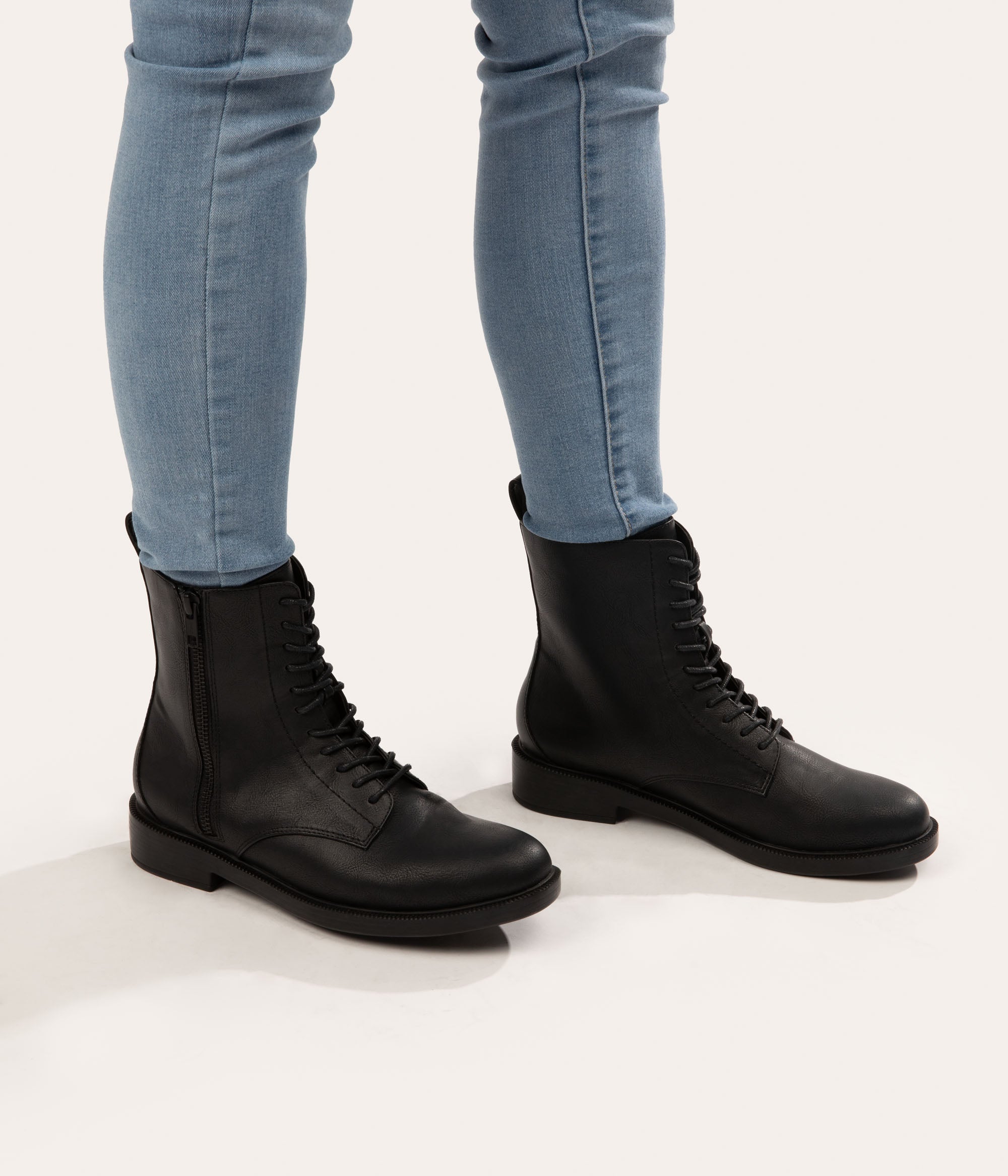 Matt & Nat Morton Combat Boots Damen Black 38 vegan