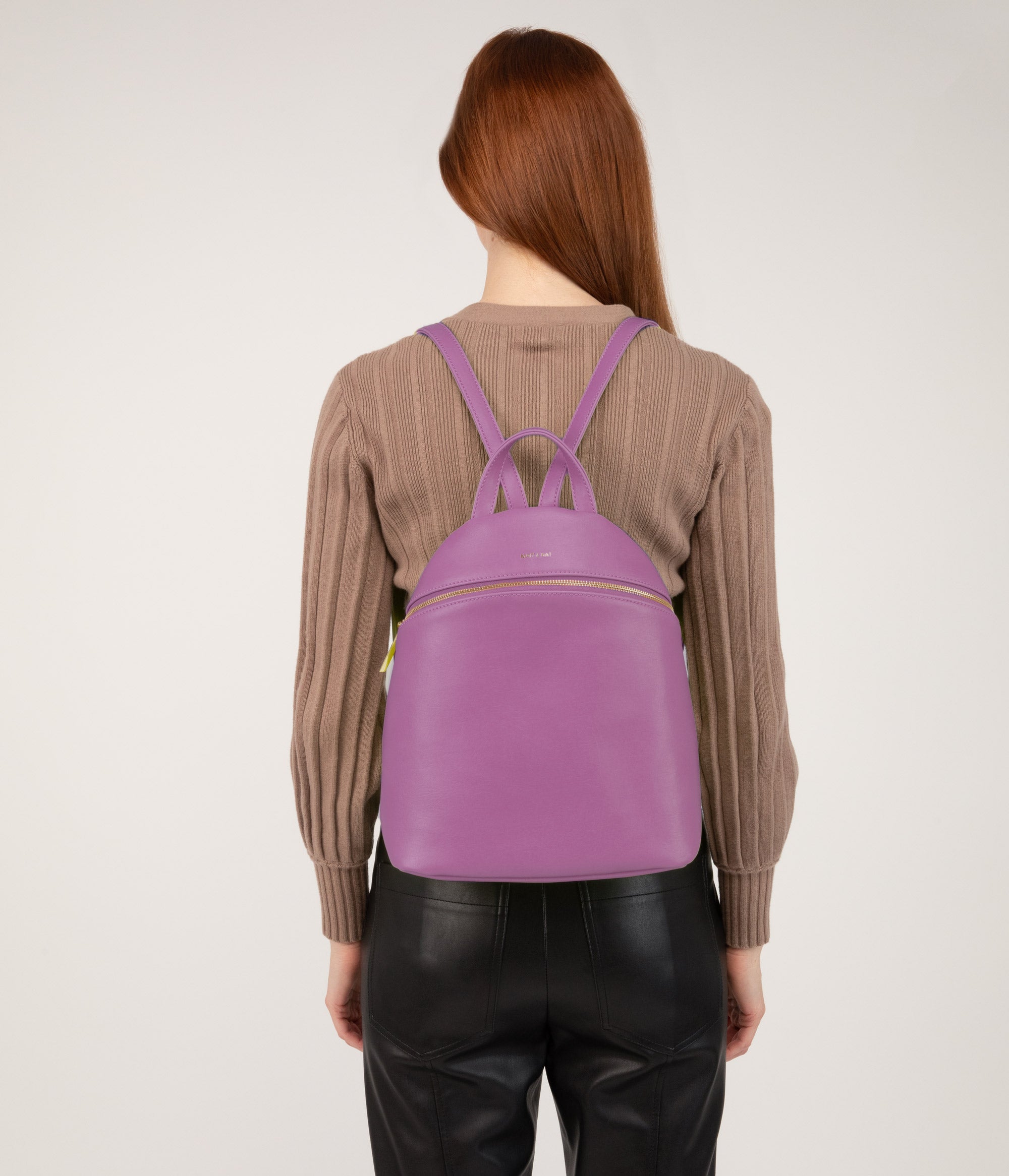 Matt & Nat Vintage Aries Rucksack Schwarz vegan