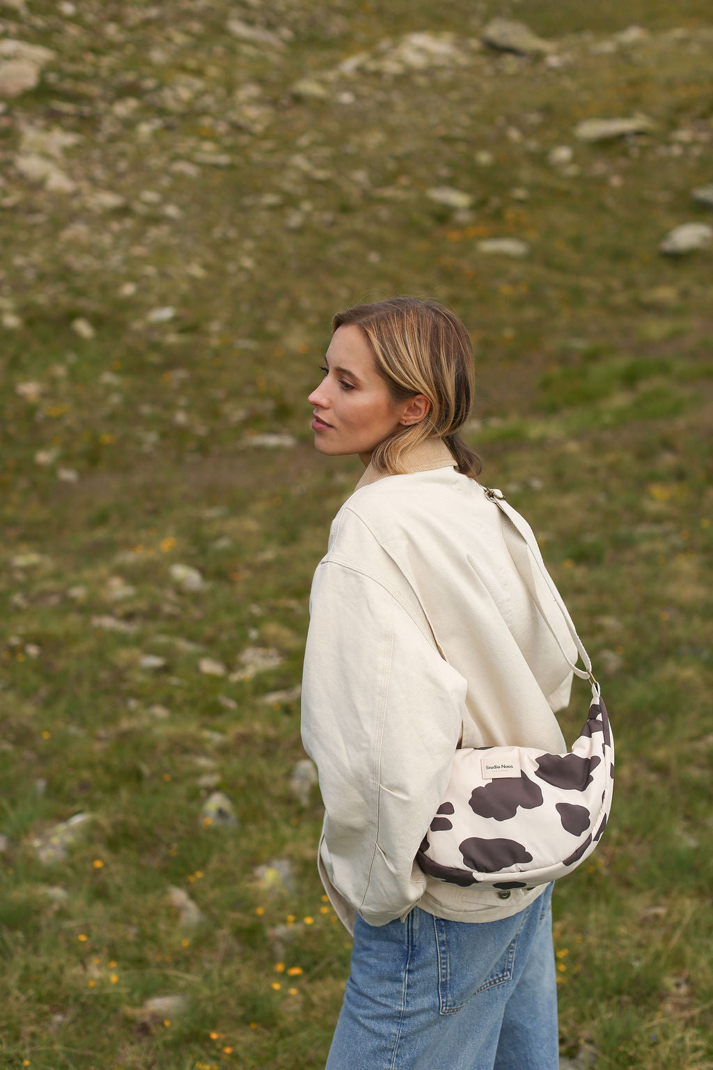 Studio Noos Puffy Bauchtasche Holy Cow Braun