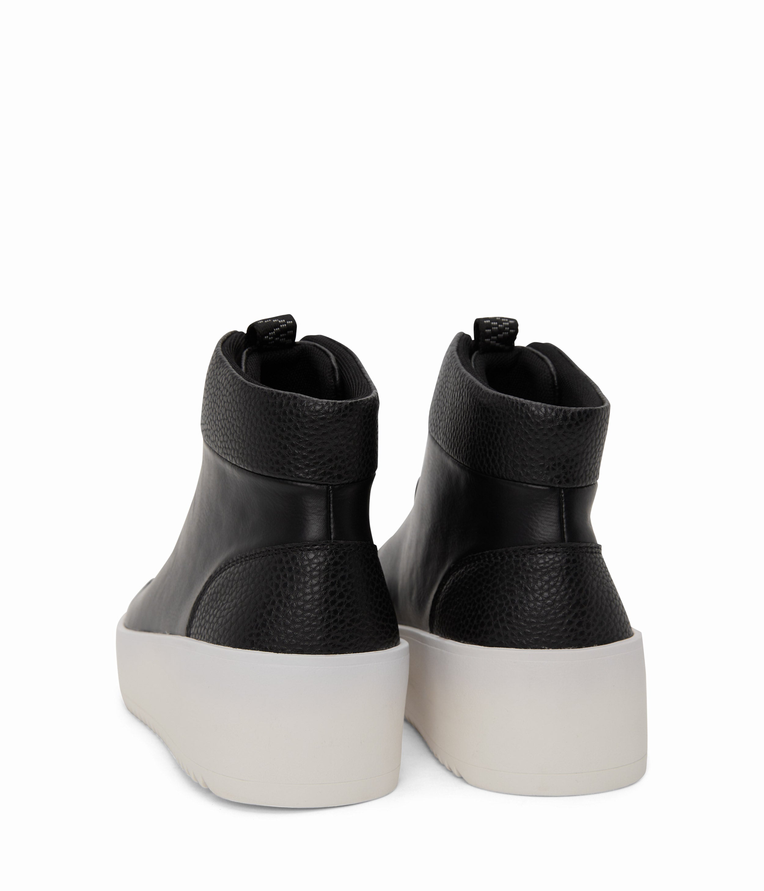 Matt & Nat Fleri Sneaker schwarz vegan High-Top