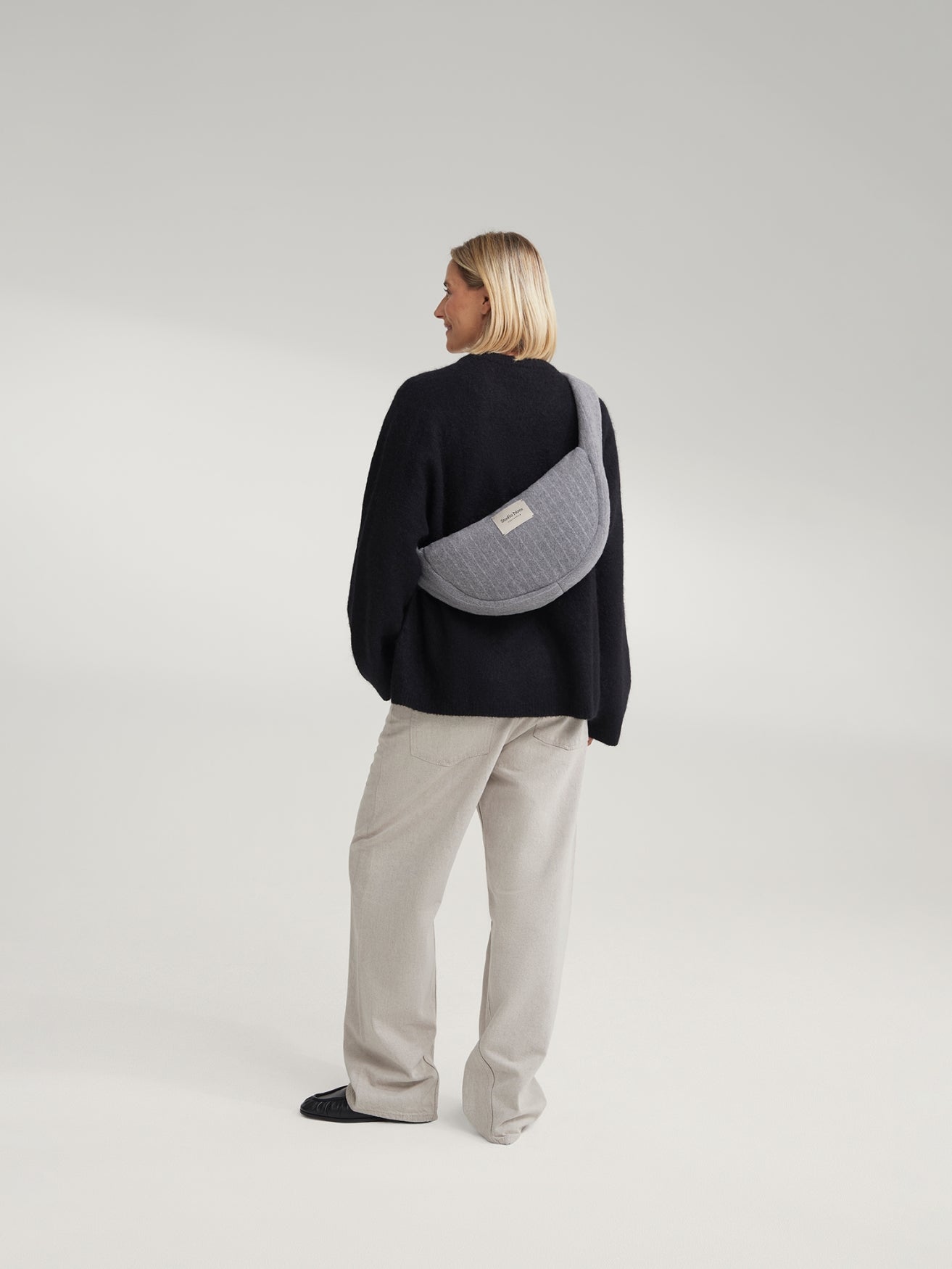 Studio Noos Flannel Mini Cross Body Bag Umhängetasche Grau