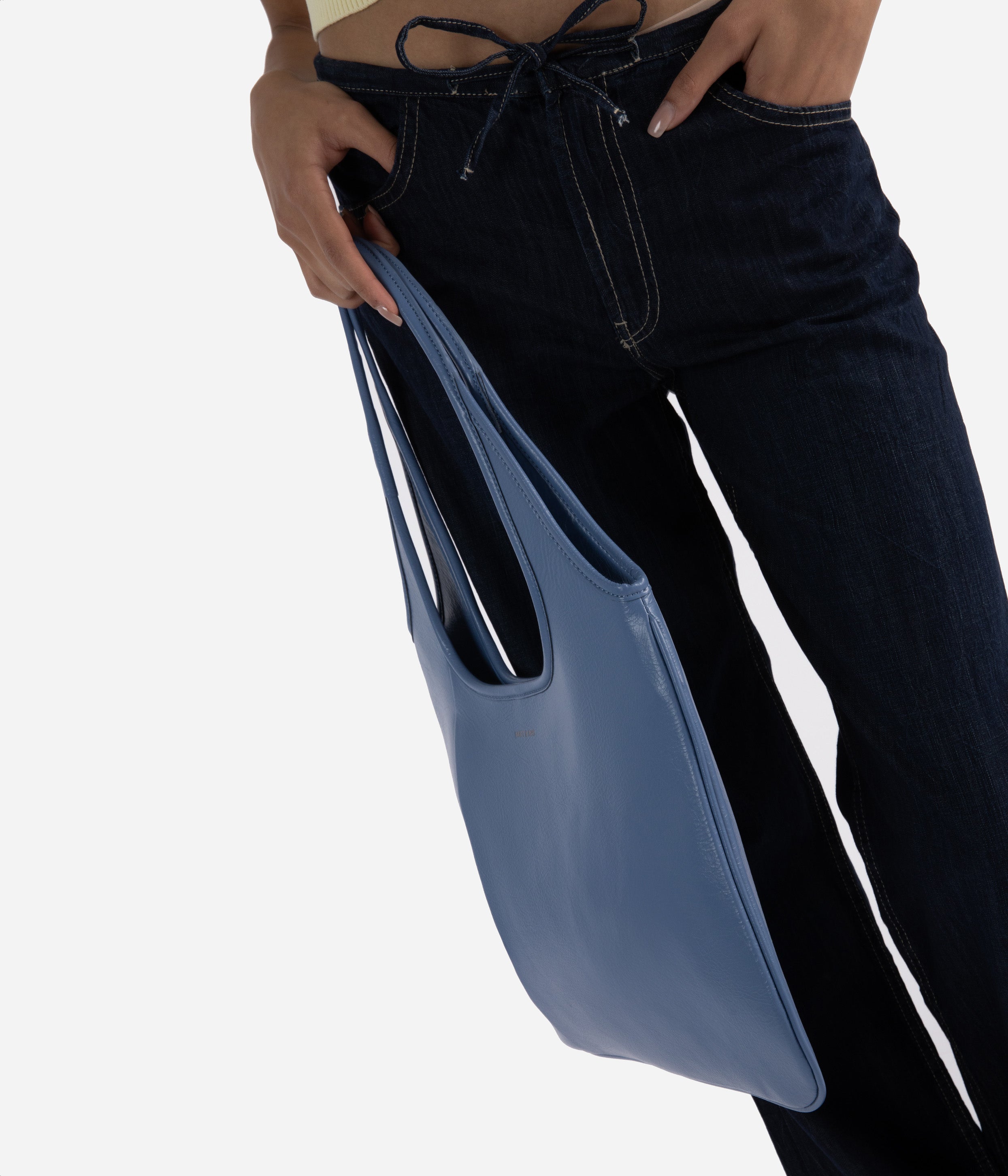 Matt & Nat Porto Hobo Tasche Black vegan