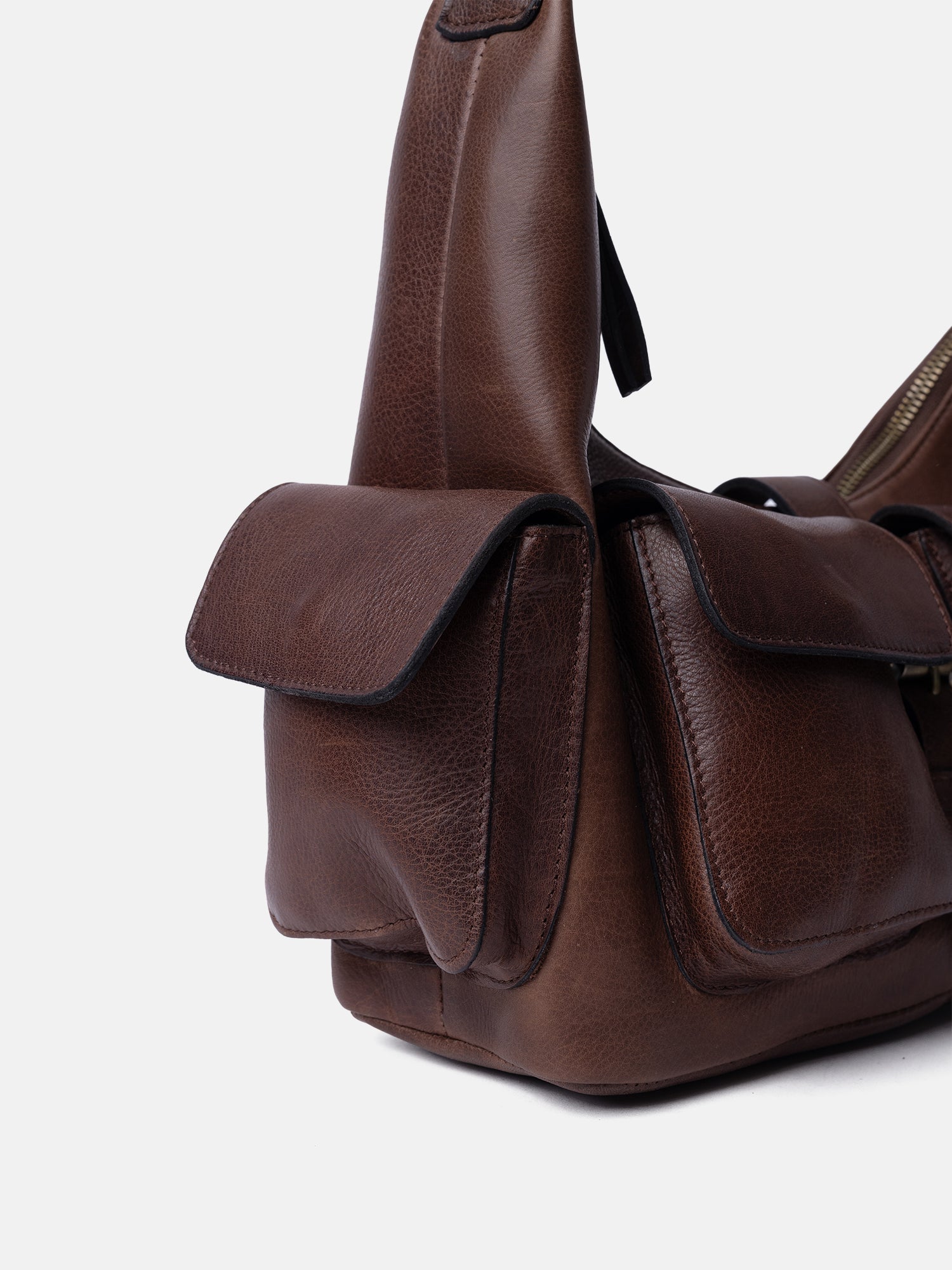 RE:DESIGNED Solvej Medium Umhängetasche Woodsmoke Leder