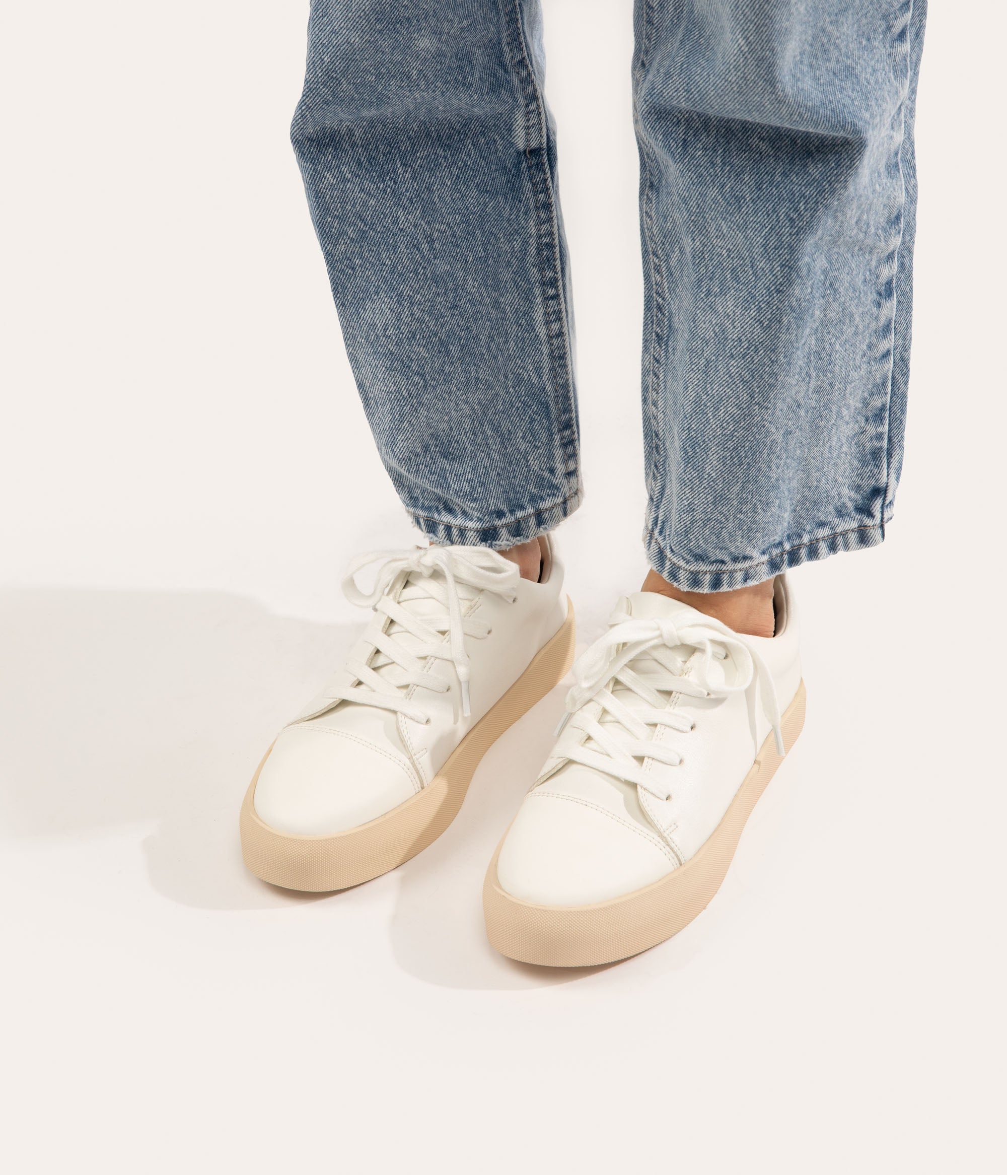 Matt & Nat Marci Sneaker Weiß-Silber vegan
