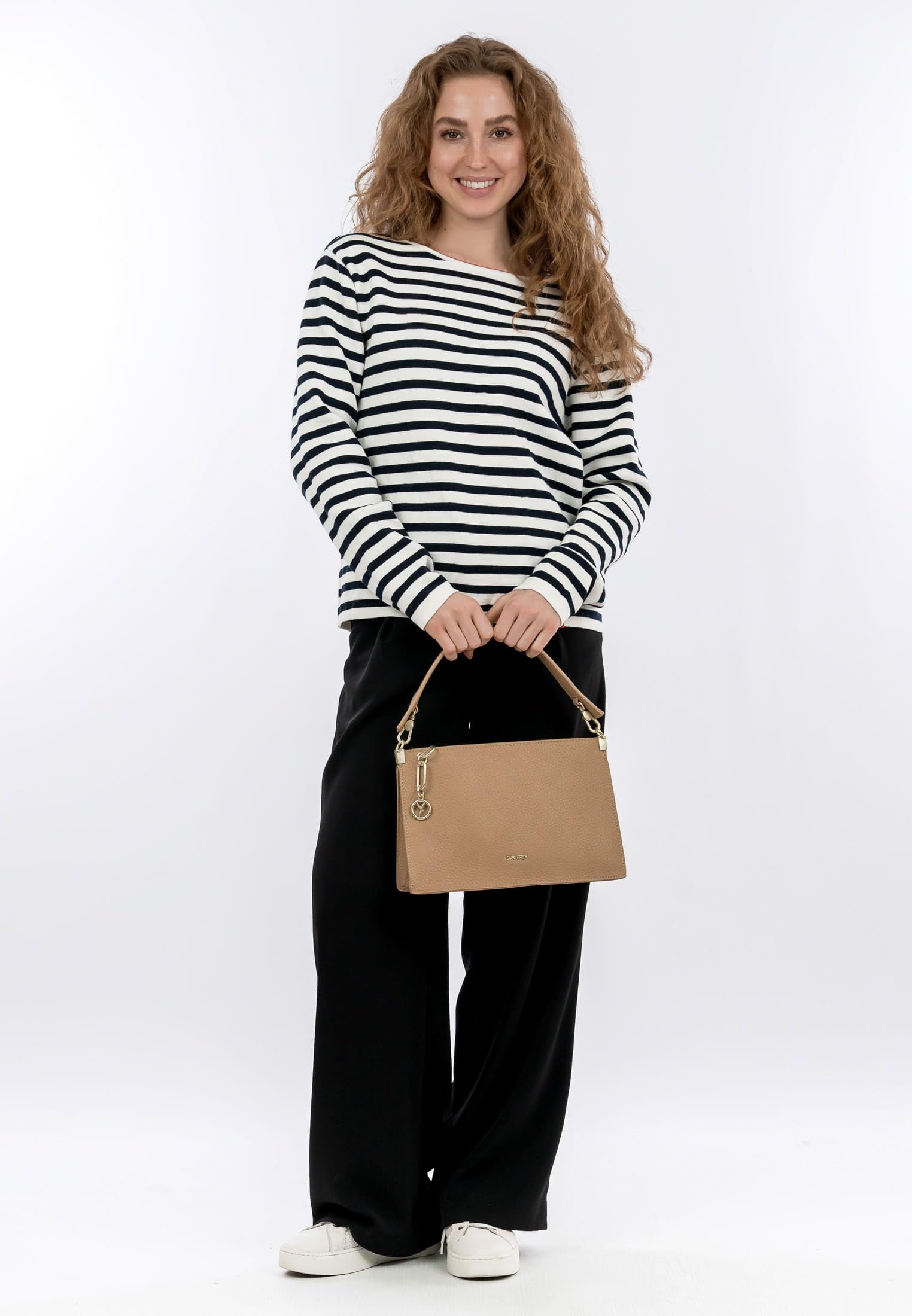 SURI FREY Gwenny Shoulder Bag Schultertasche Sand