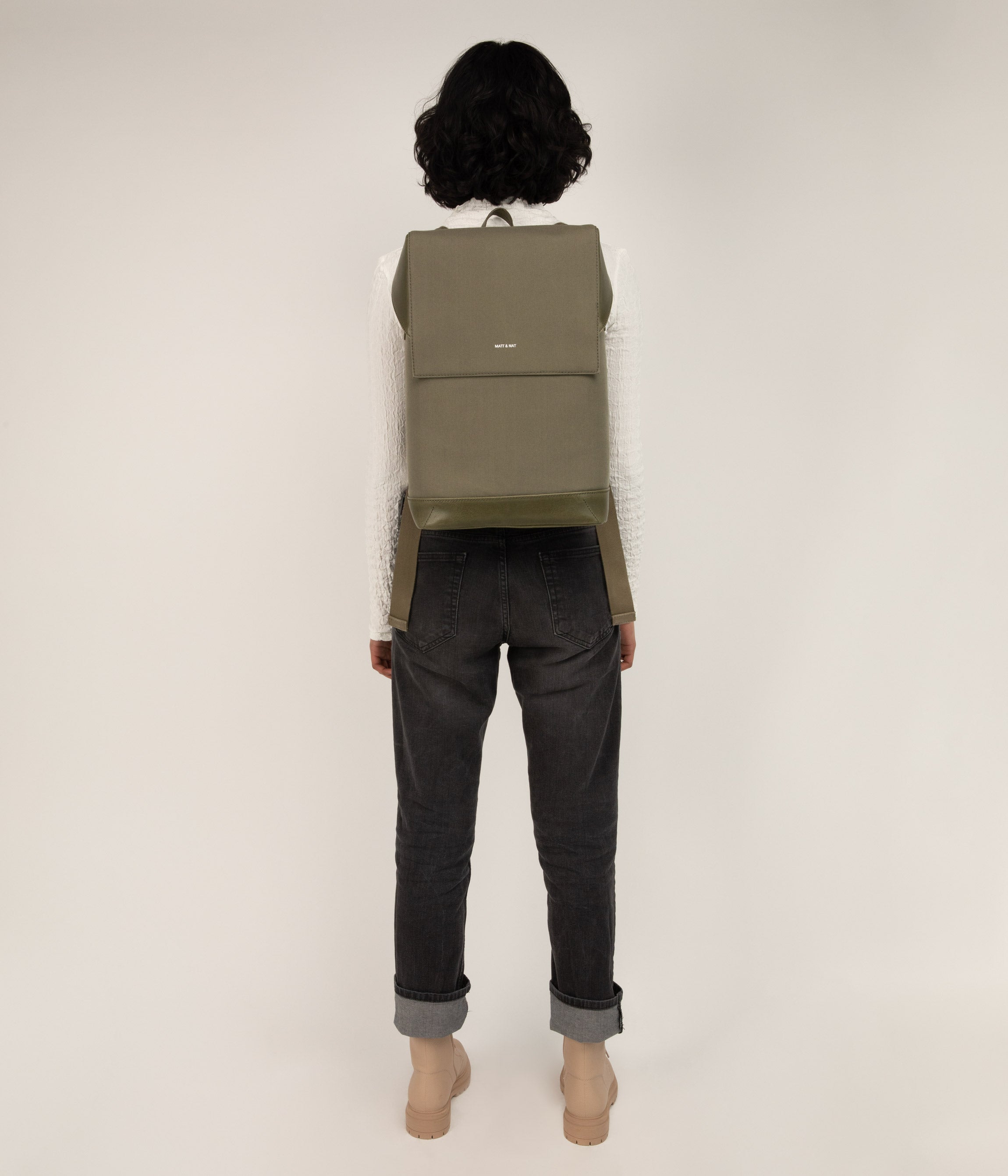 Matt & Nat Hoxton Canvas Rucksack BLACK 13 Zoll