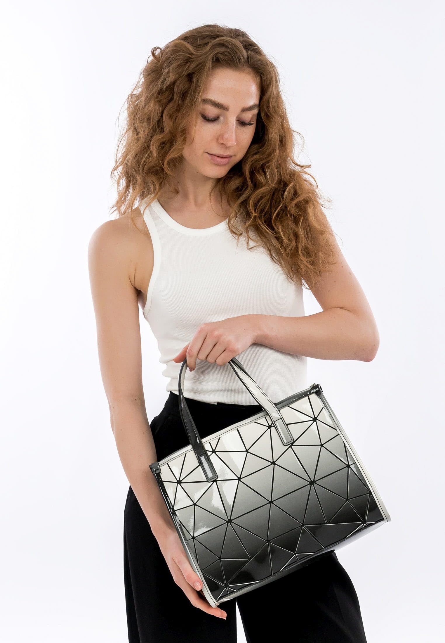 SURI FREY Jessy-Lu Handtasche Schwarz Farbverlauf