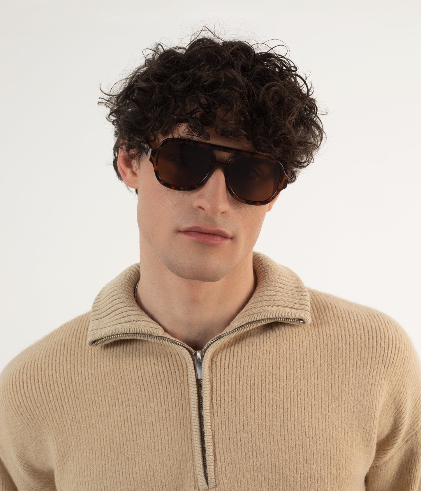 Matt & Nat Choi-2 Sonnenbrille Braun polarisiert