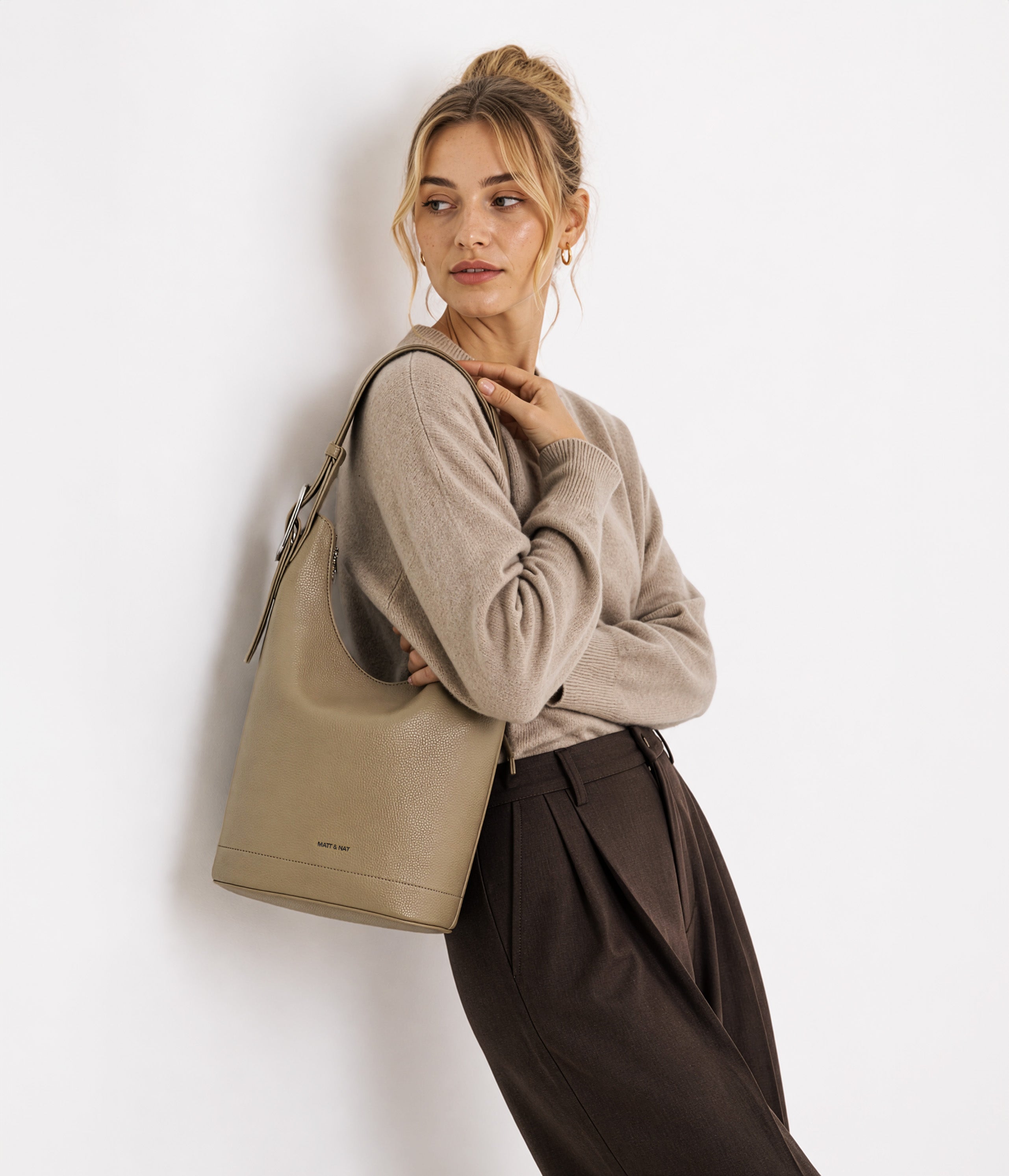 Matt & Nat Jesa Grain Hobo Bag Rosemary vegan