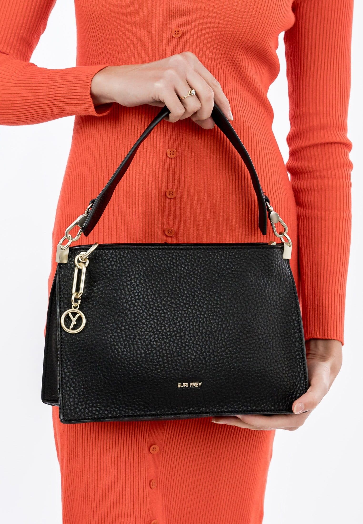 SURI FREY Gwenny Shoulder Bag Schultertasche Schwarz Zipper