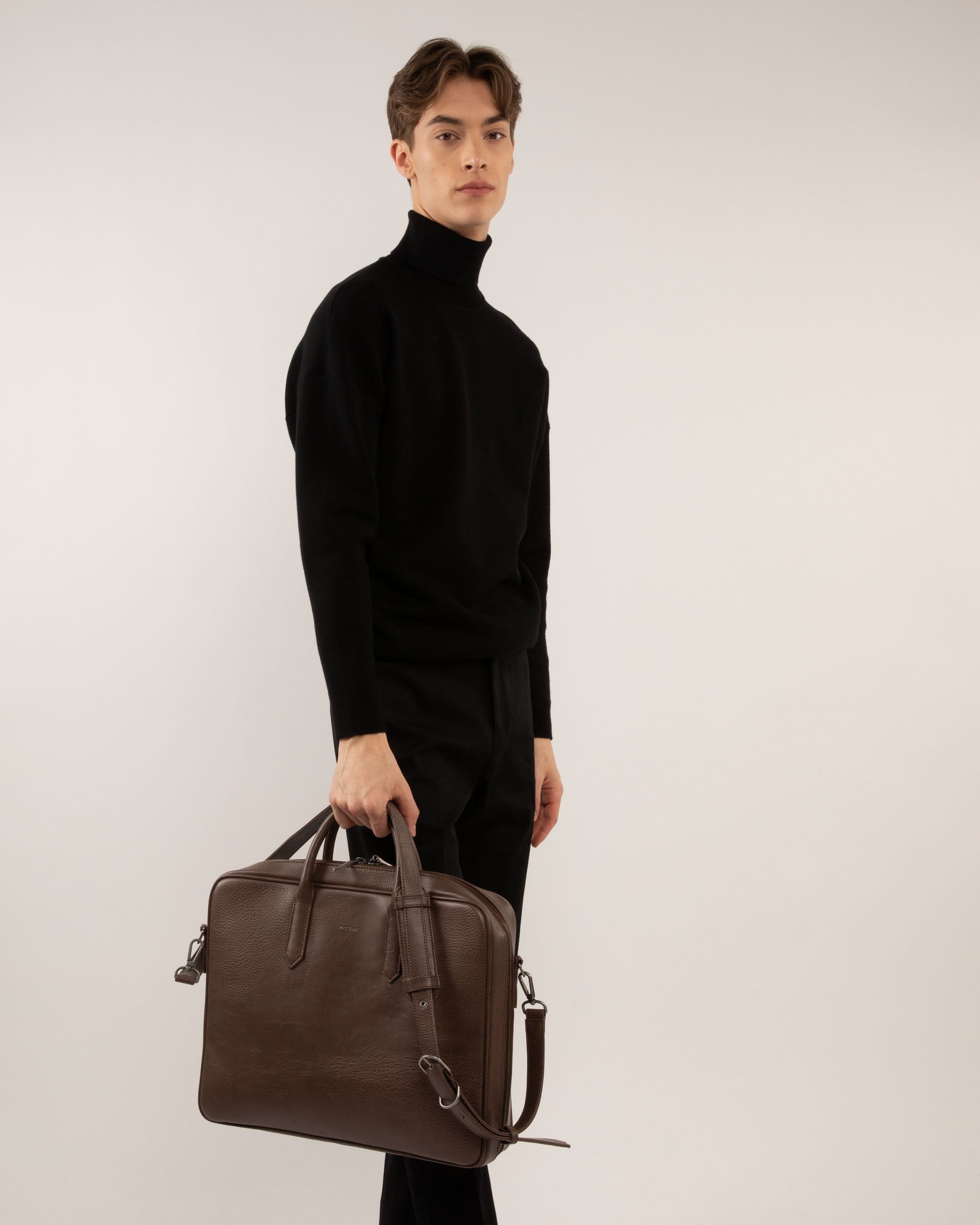 Matt & Nat Elon Aktentasche Dwell Schwarz 15 Zoll