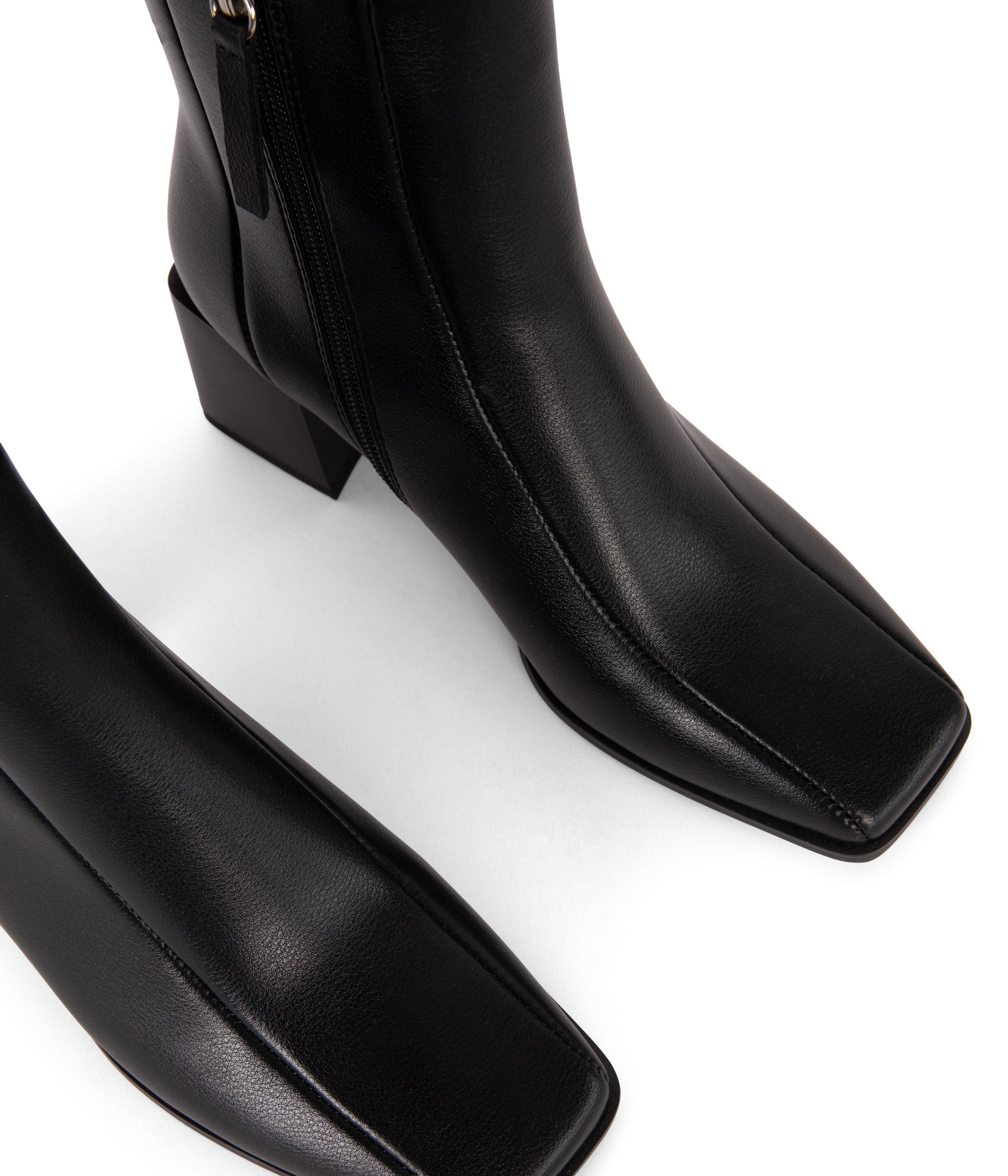 Matt & Nat Lyu Stiefeletten Schwarz eckig Absatz