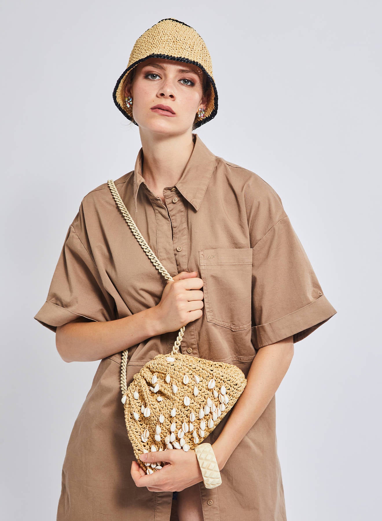 Maria la Rosa Shell Mini Clutch Natural Rafia-Crochet