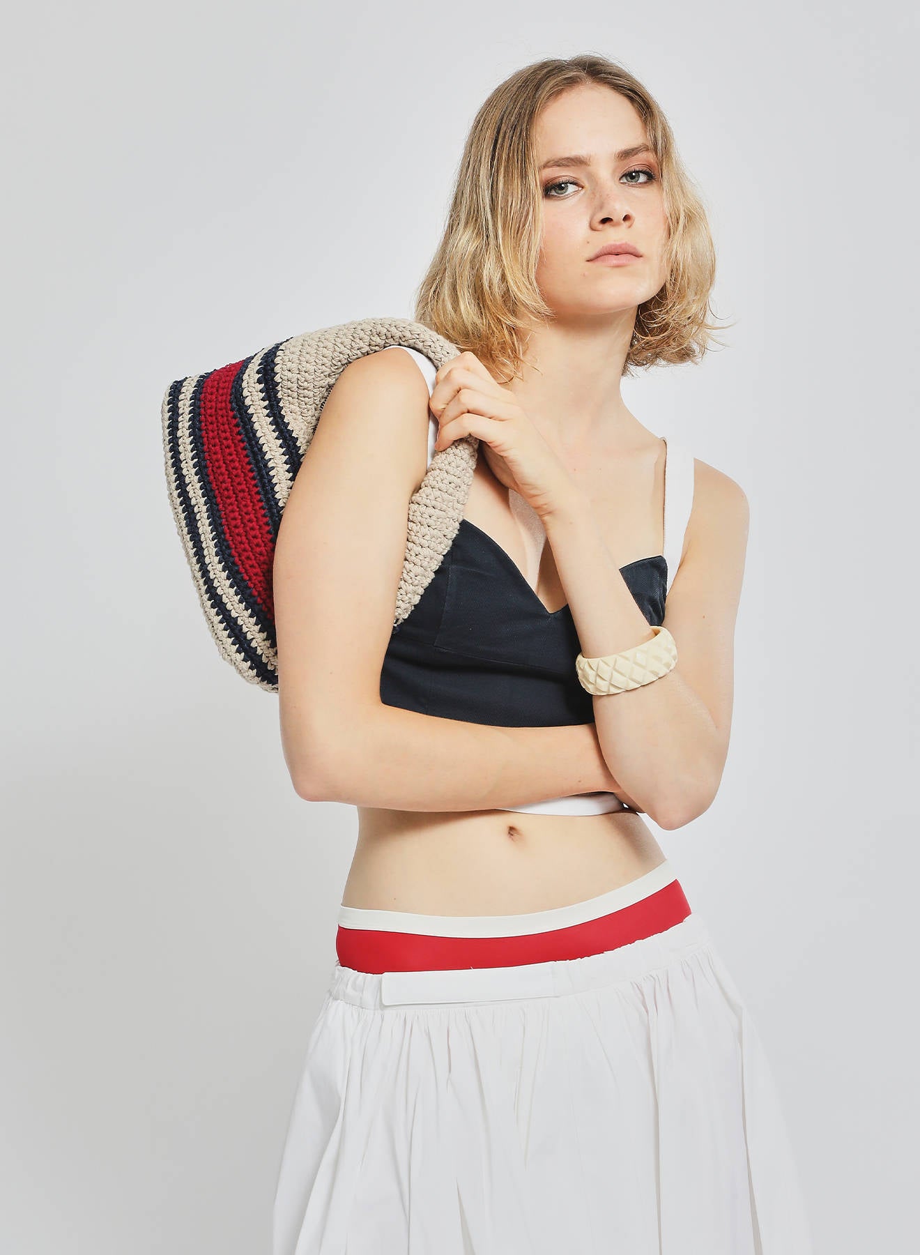 Maria la Rosa Kiona Bag Schultertasche Rot Häkeloptik