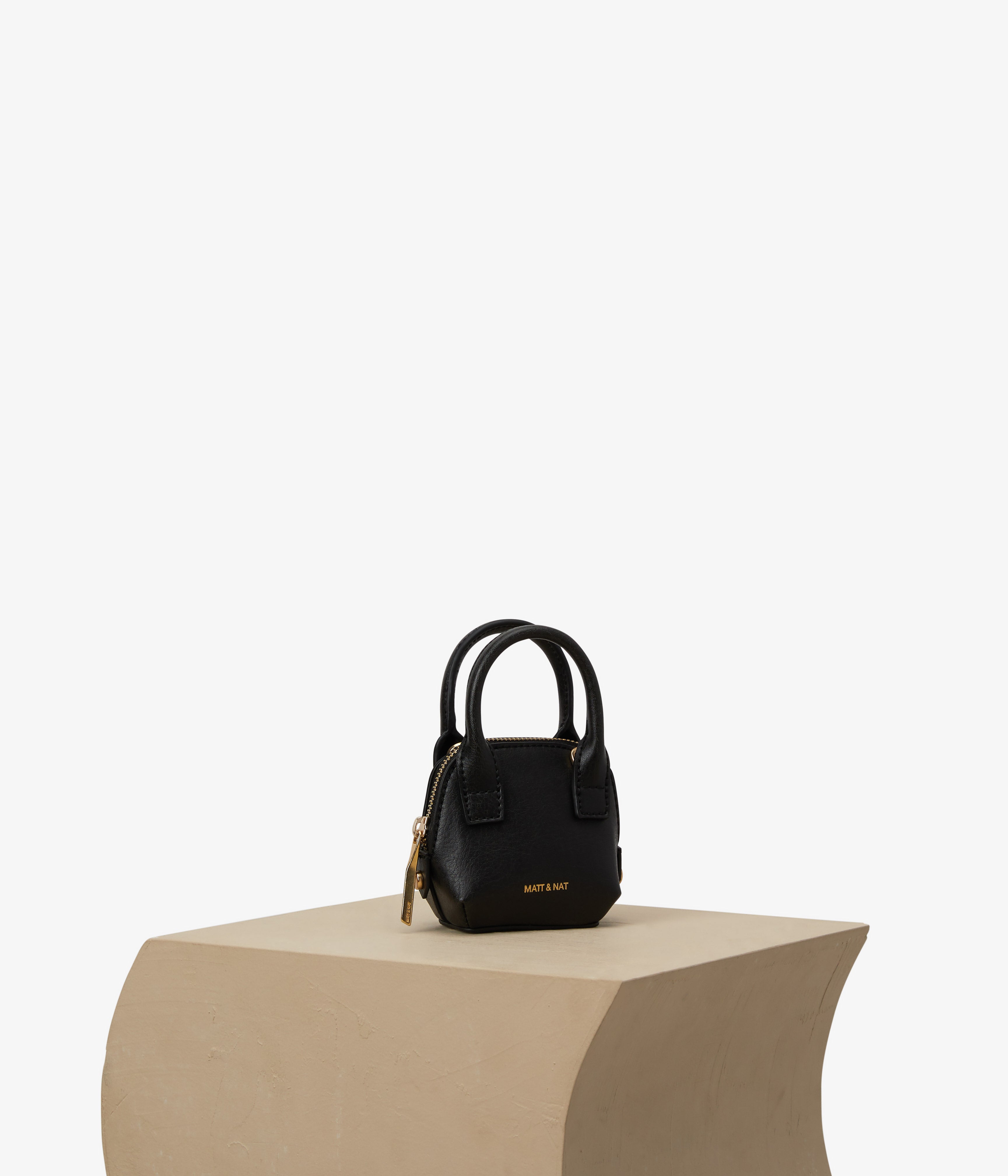 Matt & Nat Gessi Pico Crossbody Black Kette Mini