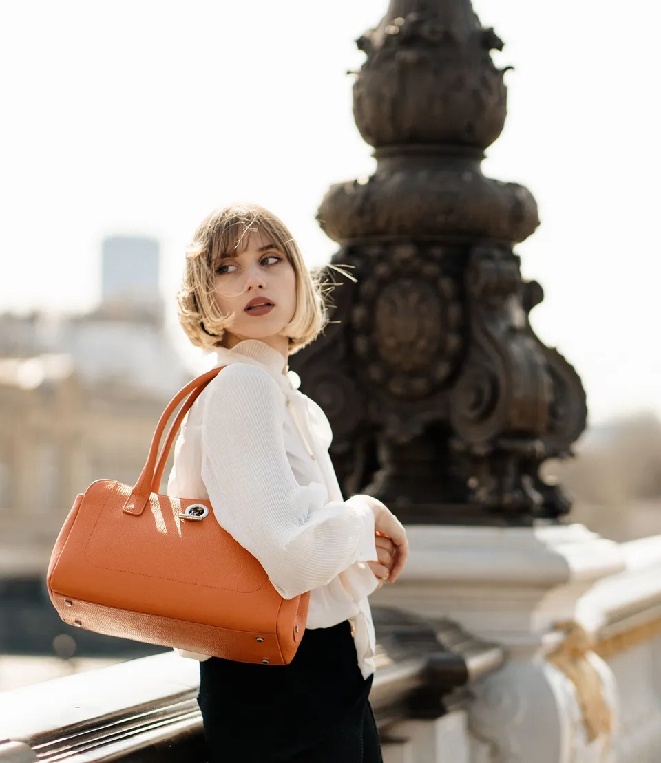 Lamarthe Paris Schultertasche Orange Vollleder