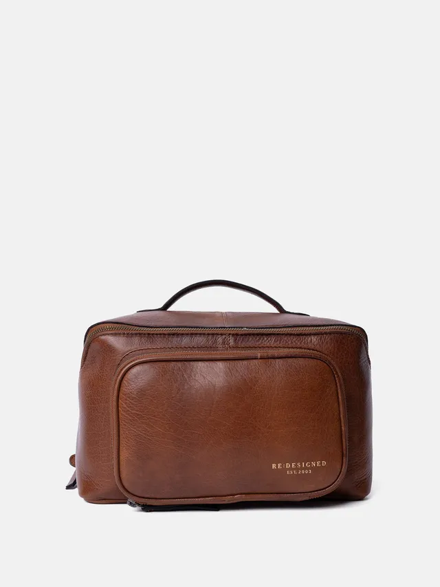 RE:DESIGNED Sally Kulturtasche Walnut Vollleder
