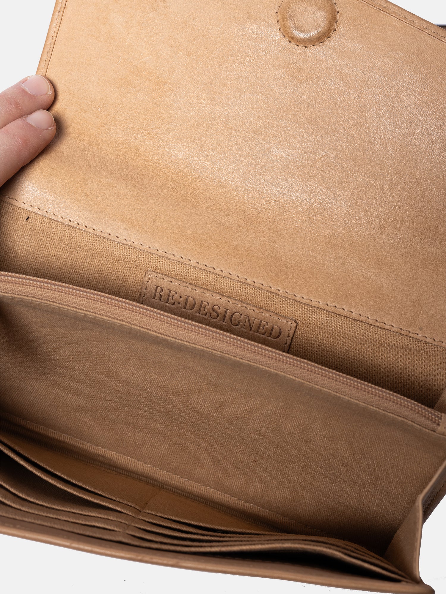 RE:DESIGNED Neo Gürteltasche Camel Vollleder