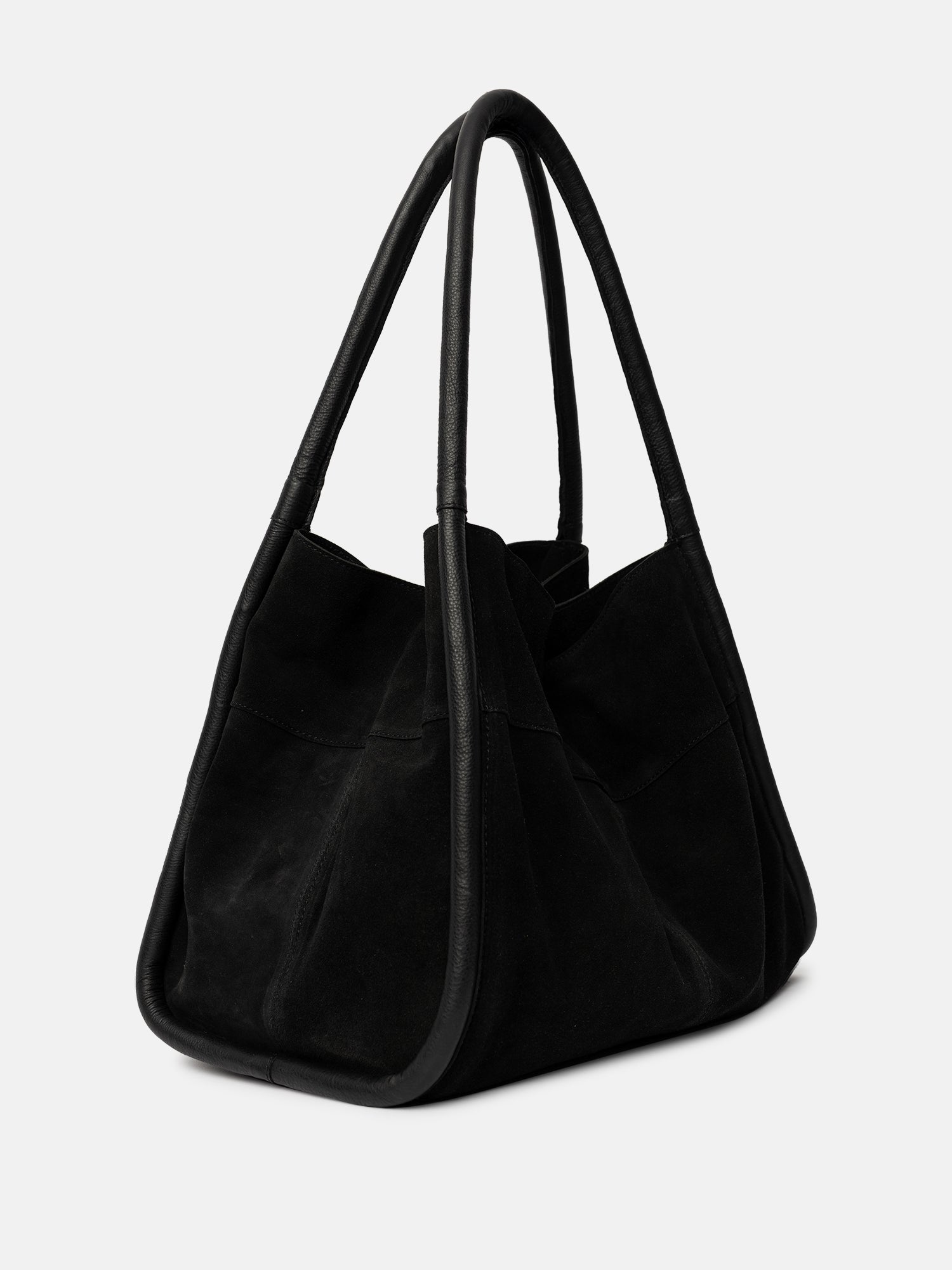 RE:DESIGNED Meno Shopper Schwarz Veloursleder
