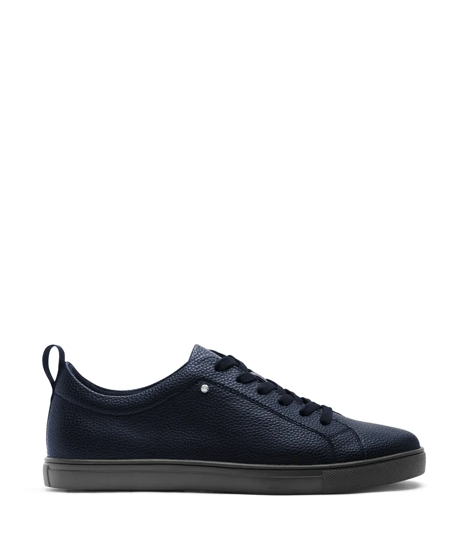 Matt & Nat Yuvi Sneaker Weiss vegan Gr. 43