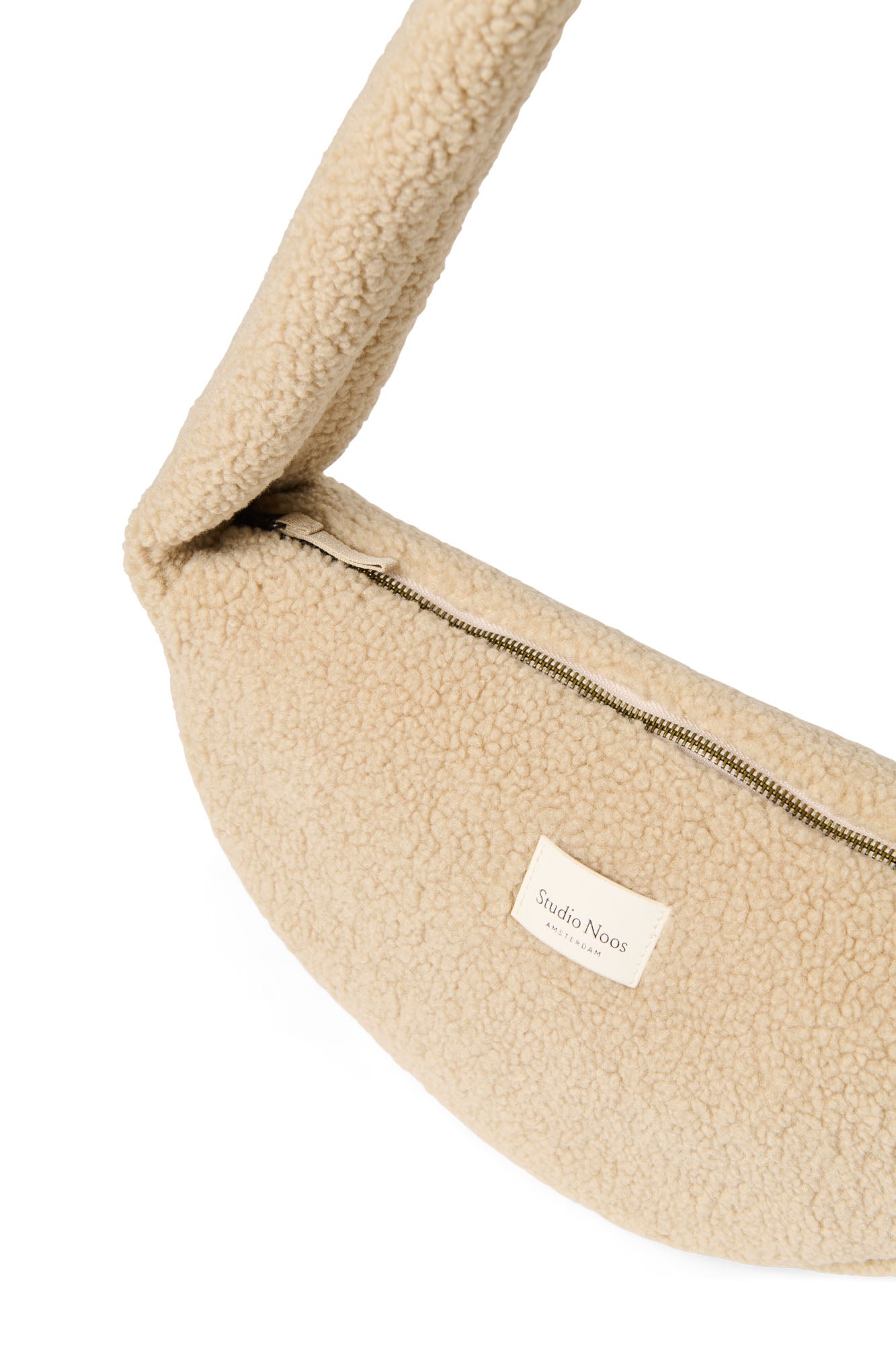 Studio Noos Teddy Mini Cross Body Bag Umhängetasche Ecru Plüsch