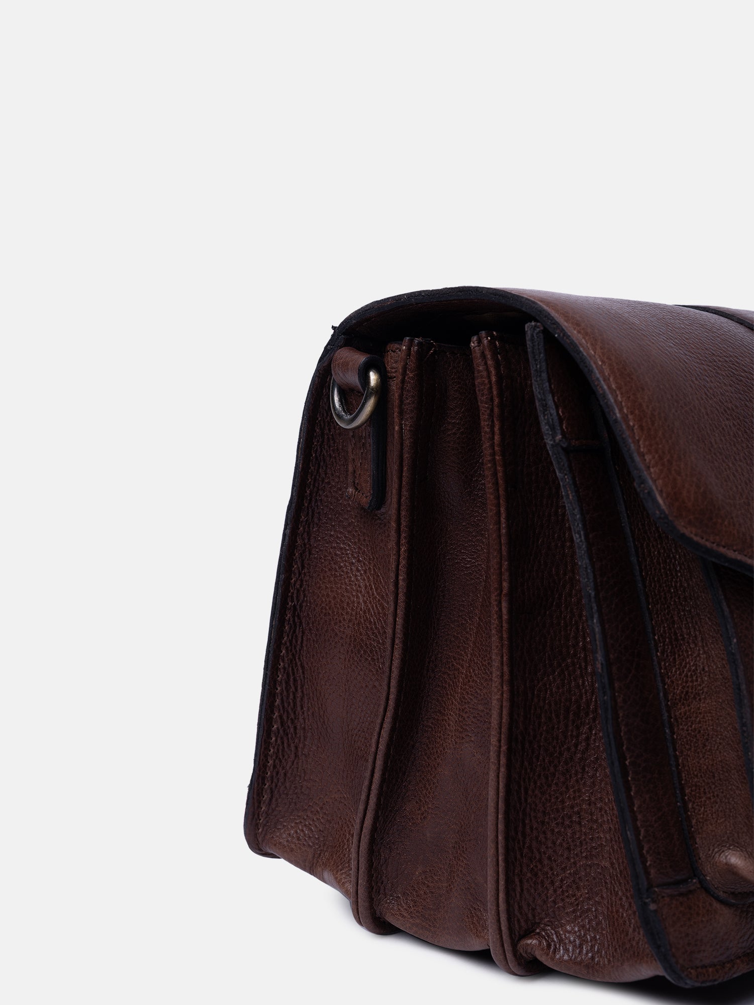 RE:DESIGNED Urban Neko Umhängetasche Woodsmoke Vollleder