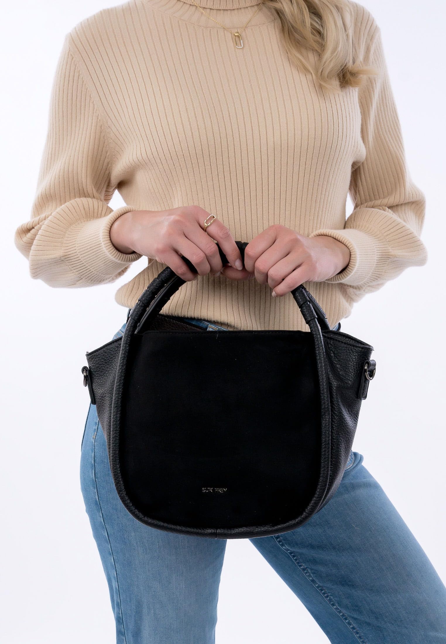 SURI FREY Molly Dolly Handtasche Schwarz Henkel