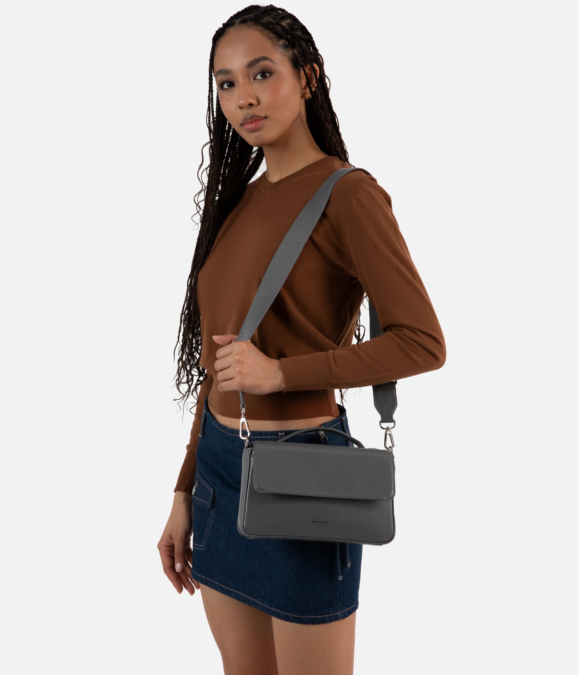 Matt & Nat Heart Crossbody Schwarz Umhängetasche vegan