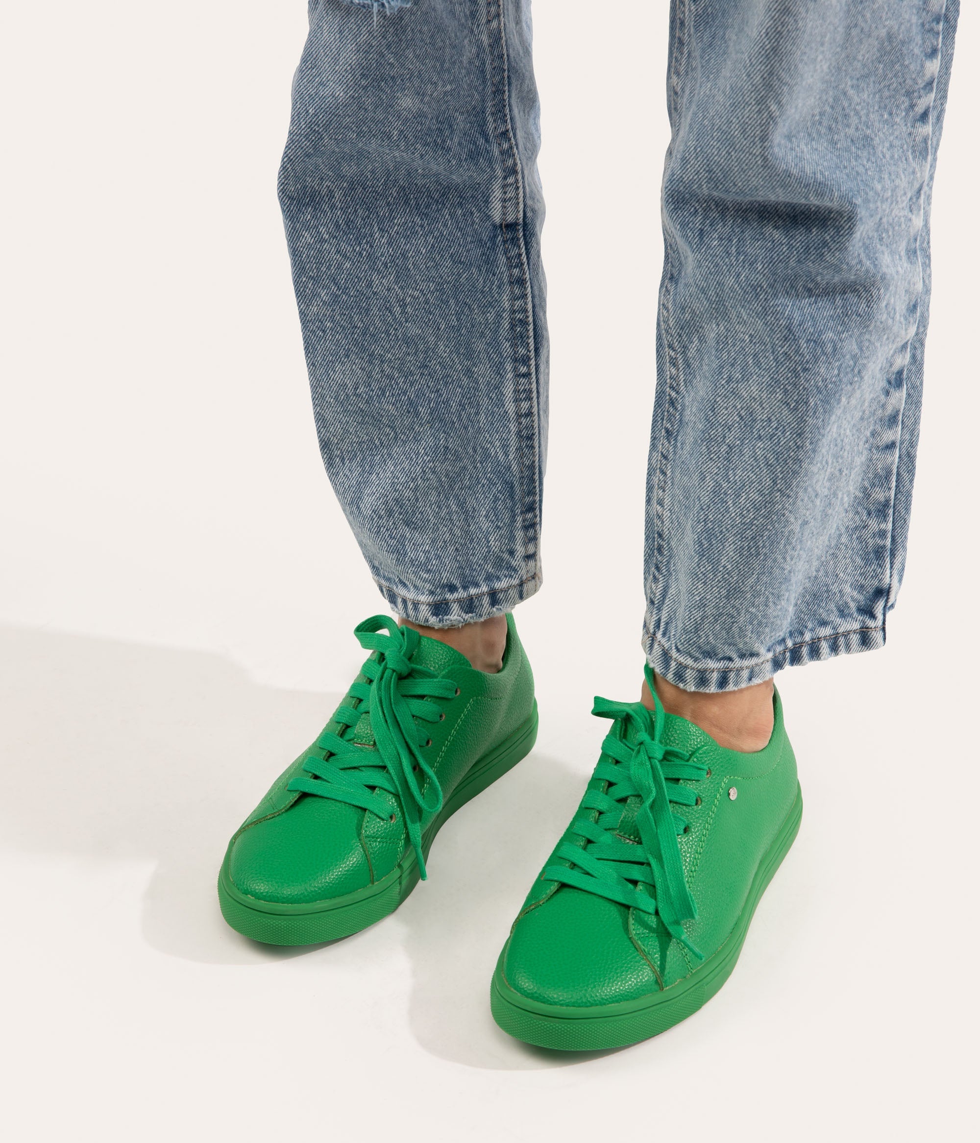 Matt & Nat Aahana Sneaker Weiß vegan recycelt