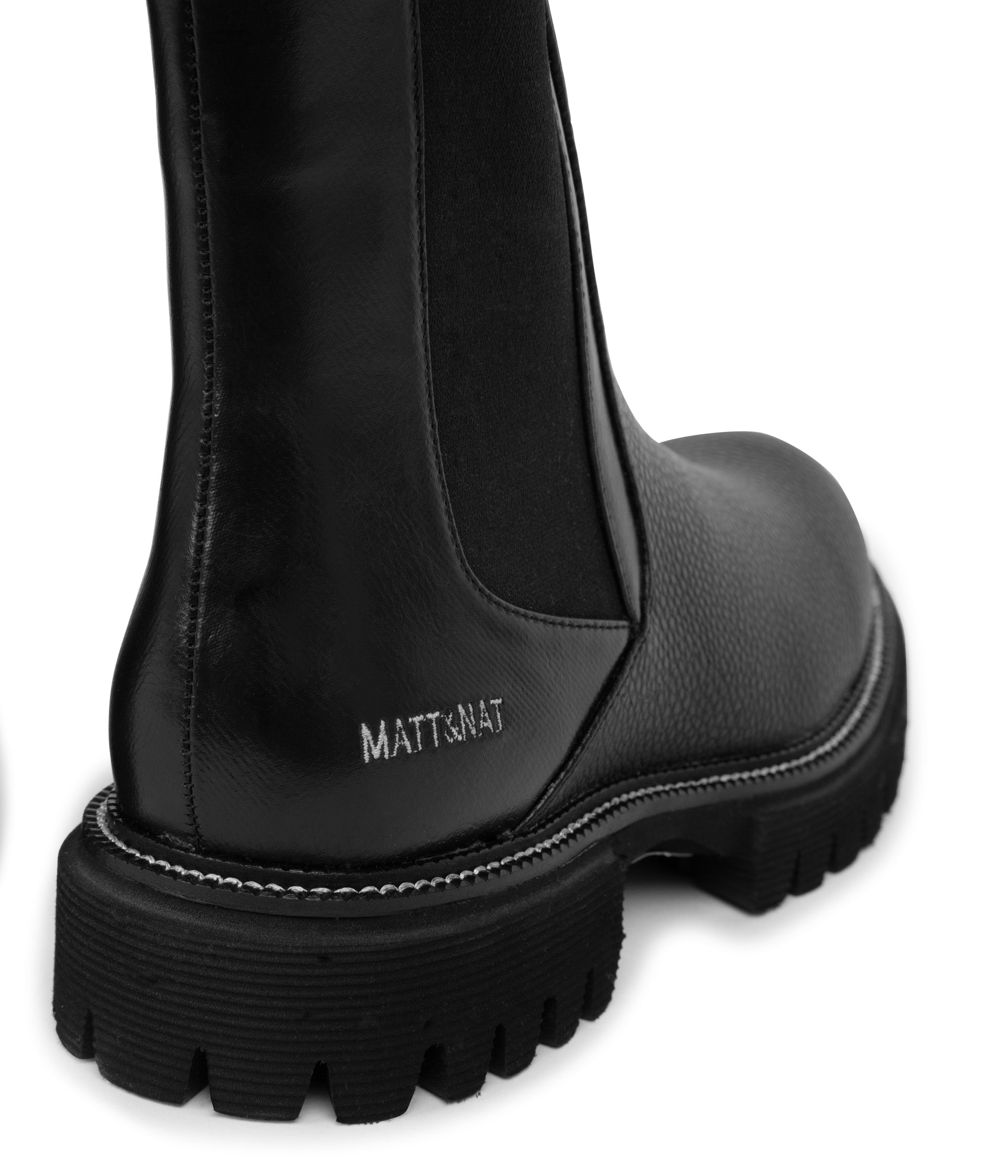 Matt & Nat Zuke Chelsea Boots Damen Schwarz vegan