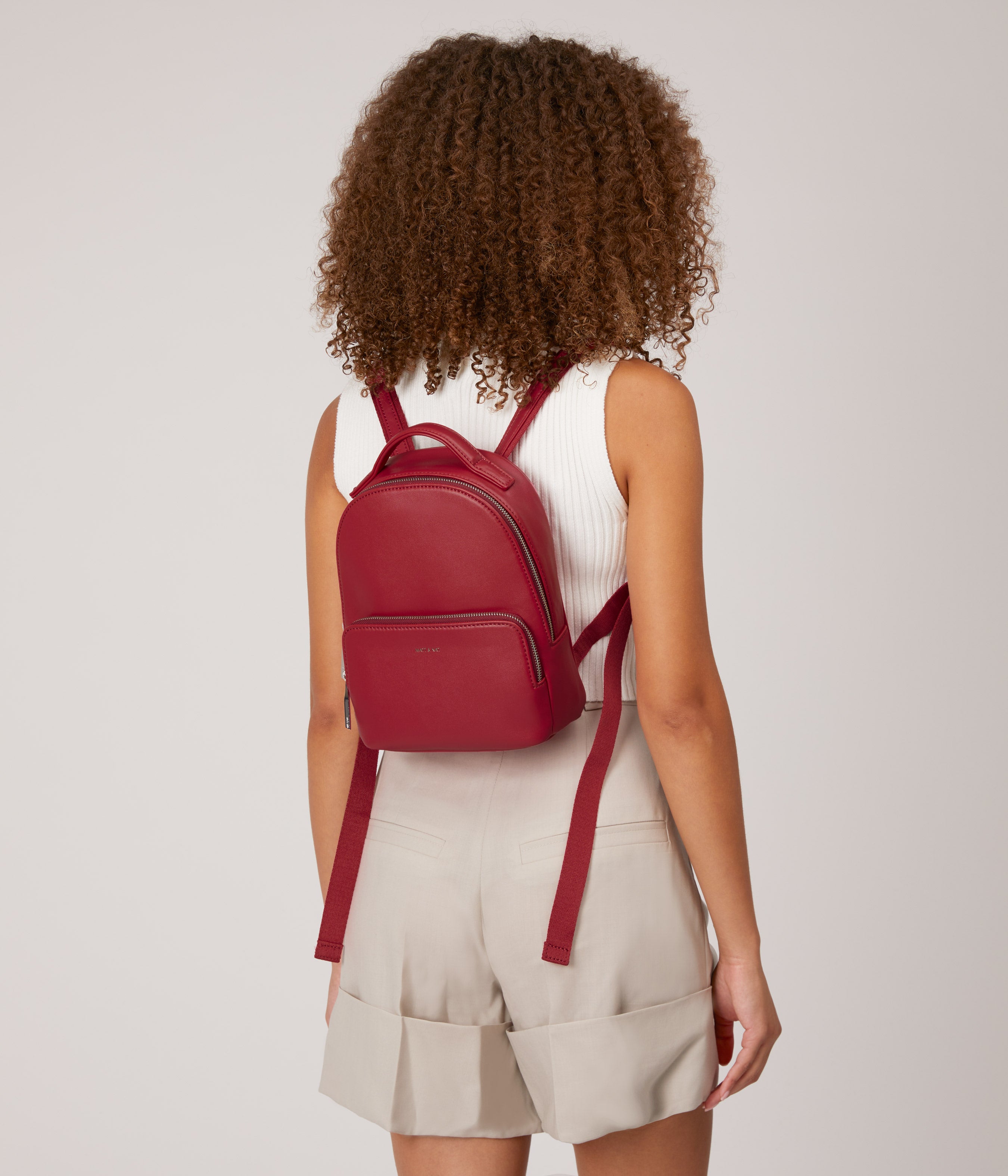 Matt & Nat Carosm Loom Rucksack Klein Schwarz vegan