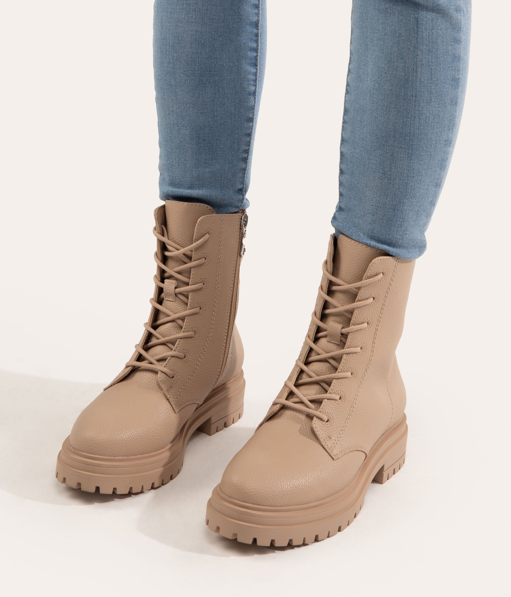 Matt & Nat Maree Combat Boots Schwarz vegan 40