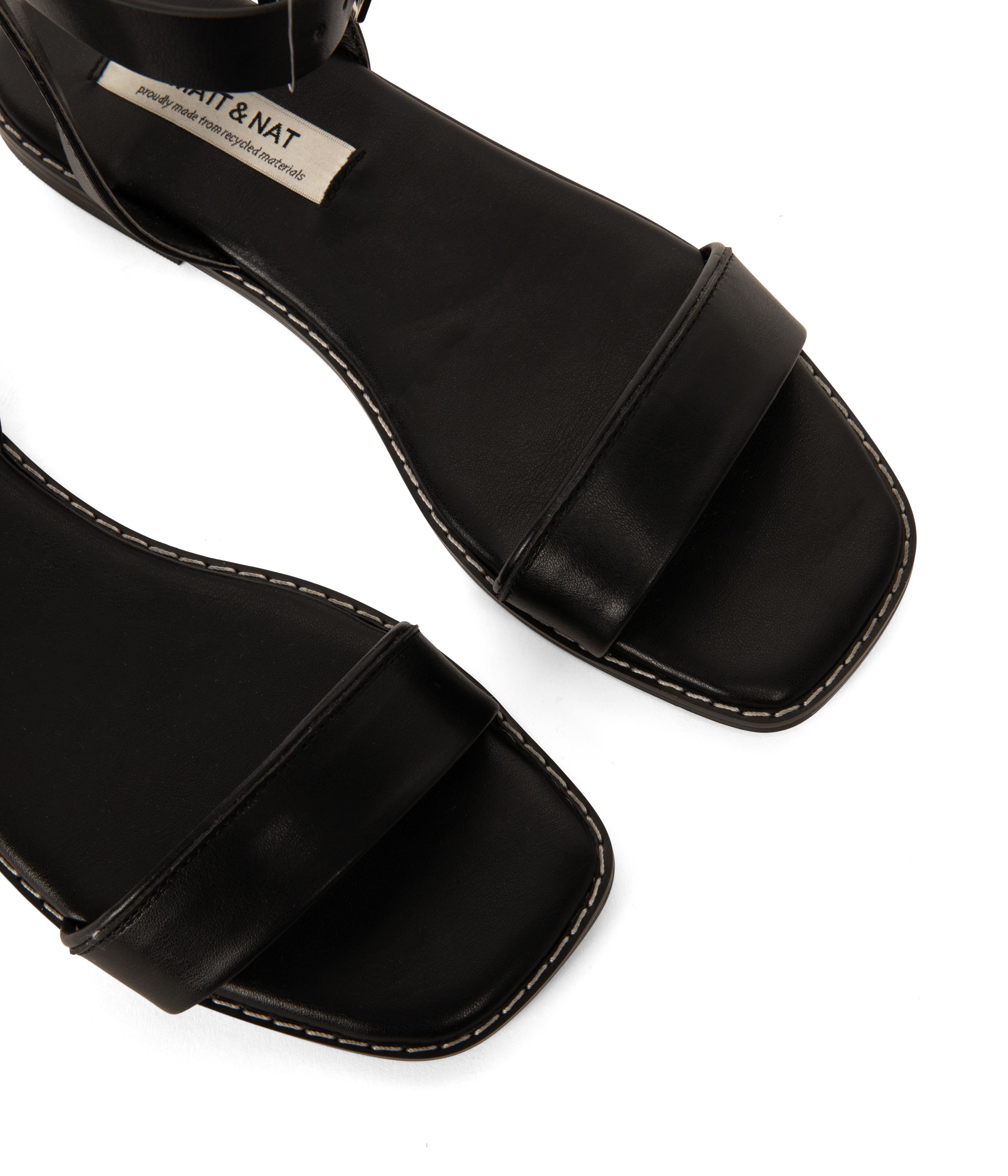 Matt & Nat Sarie Sandalen Schwarz flach