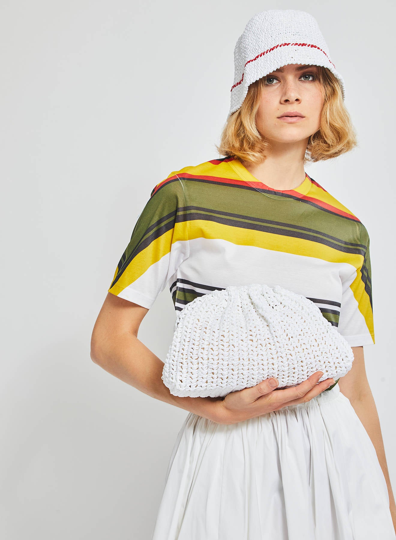 Maria la Rosa Game Crochet Solid Bag Clutch Raffia OS