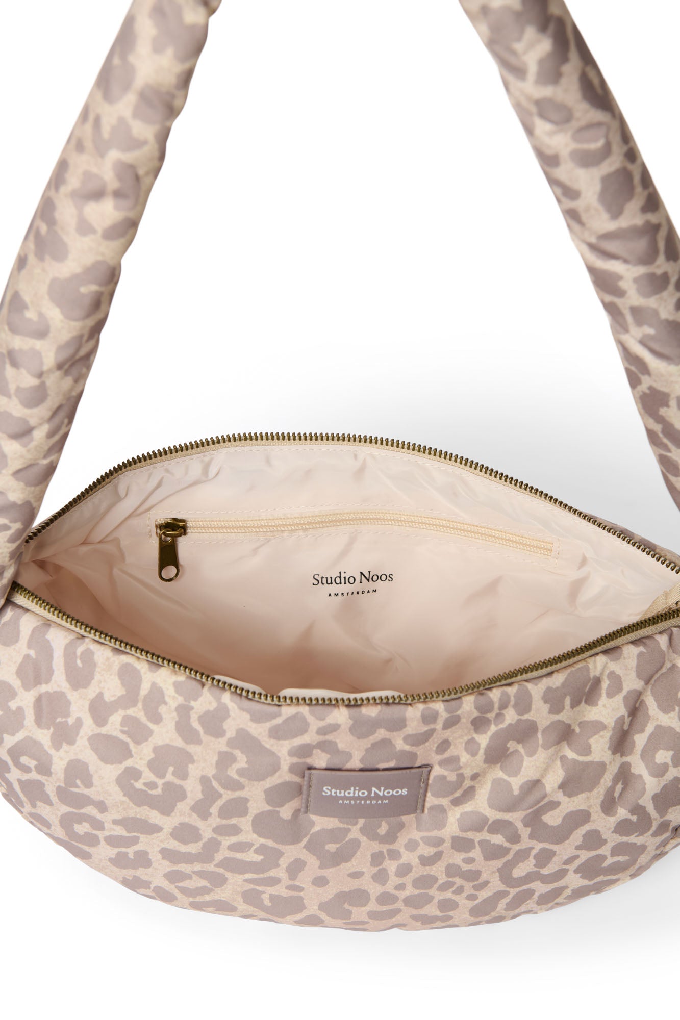 Studio Noos Puffy Mini Cross Body Bag Umhängetasche Leopard