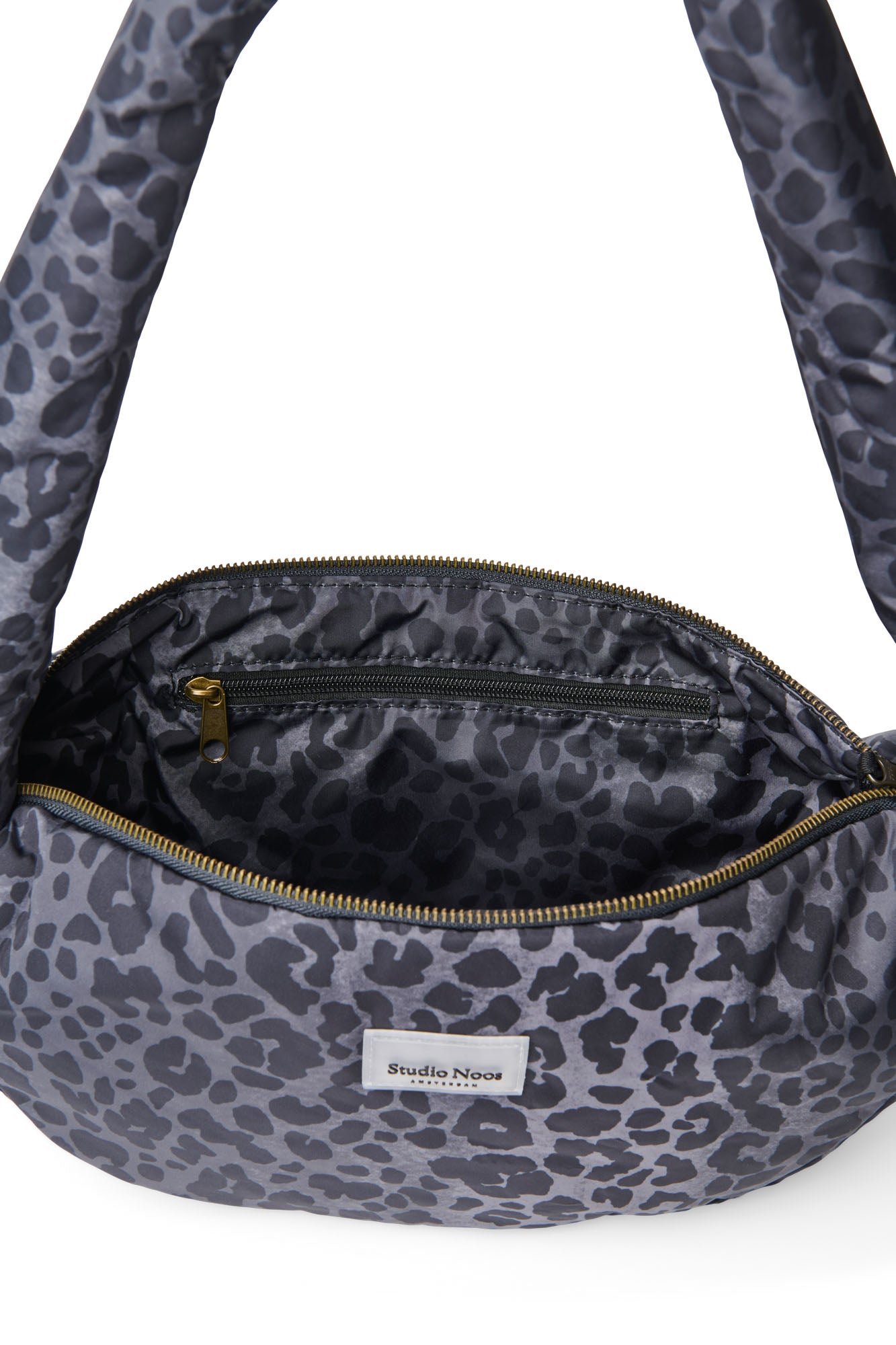Studio Noos Puffy Mini Umhängetasche Leopard