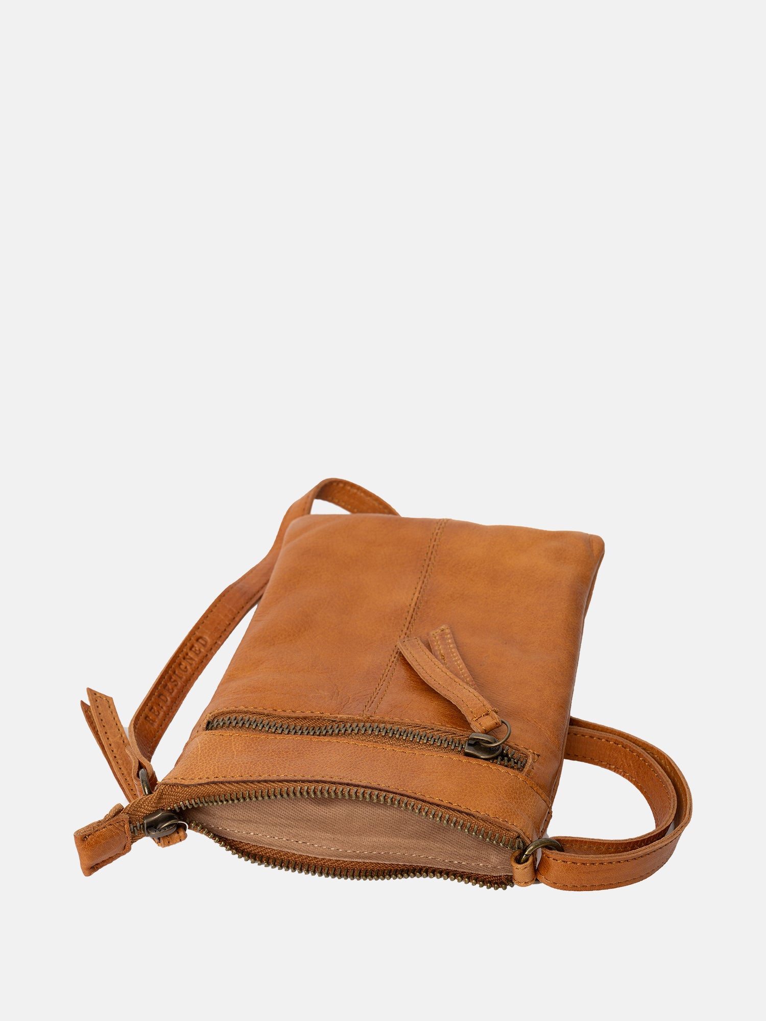 RE:DESIGNED Oulu Urban Handytasche Burned Tan Leder