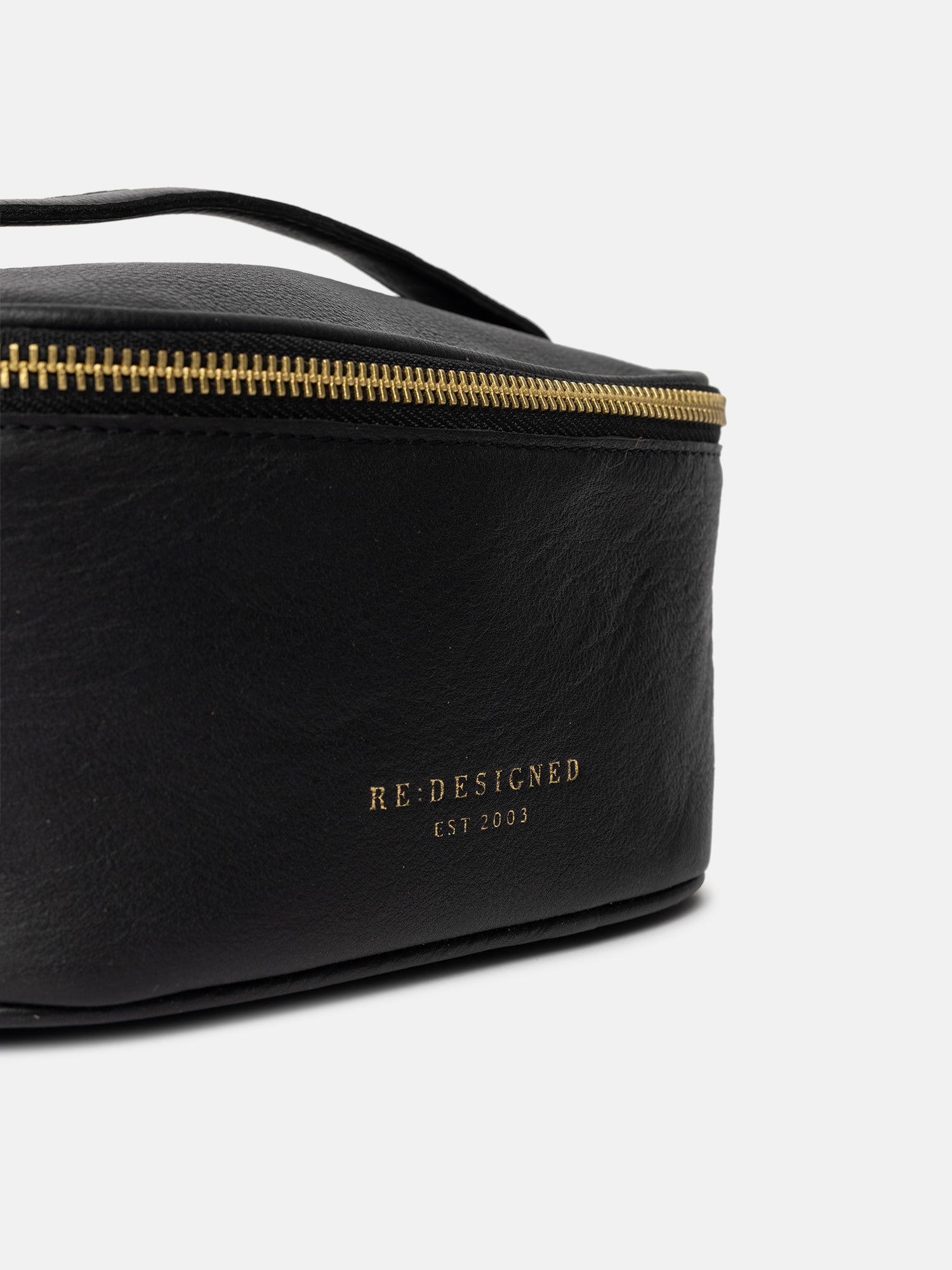 RE:DESIGNED Helga Small Kulturtasche Schwarz Vollleder