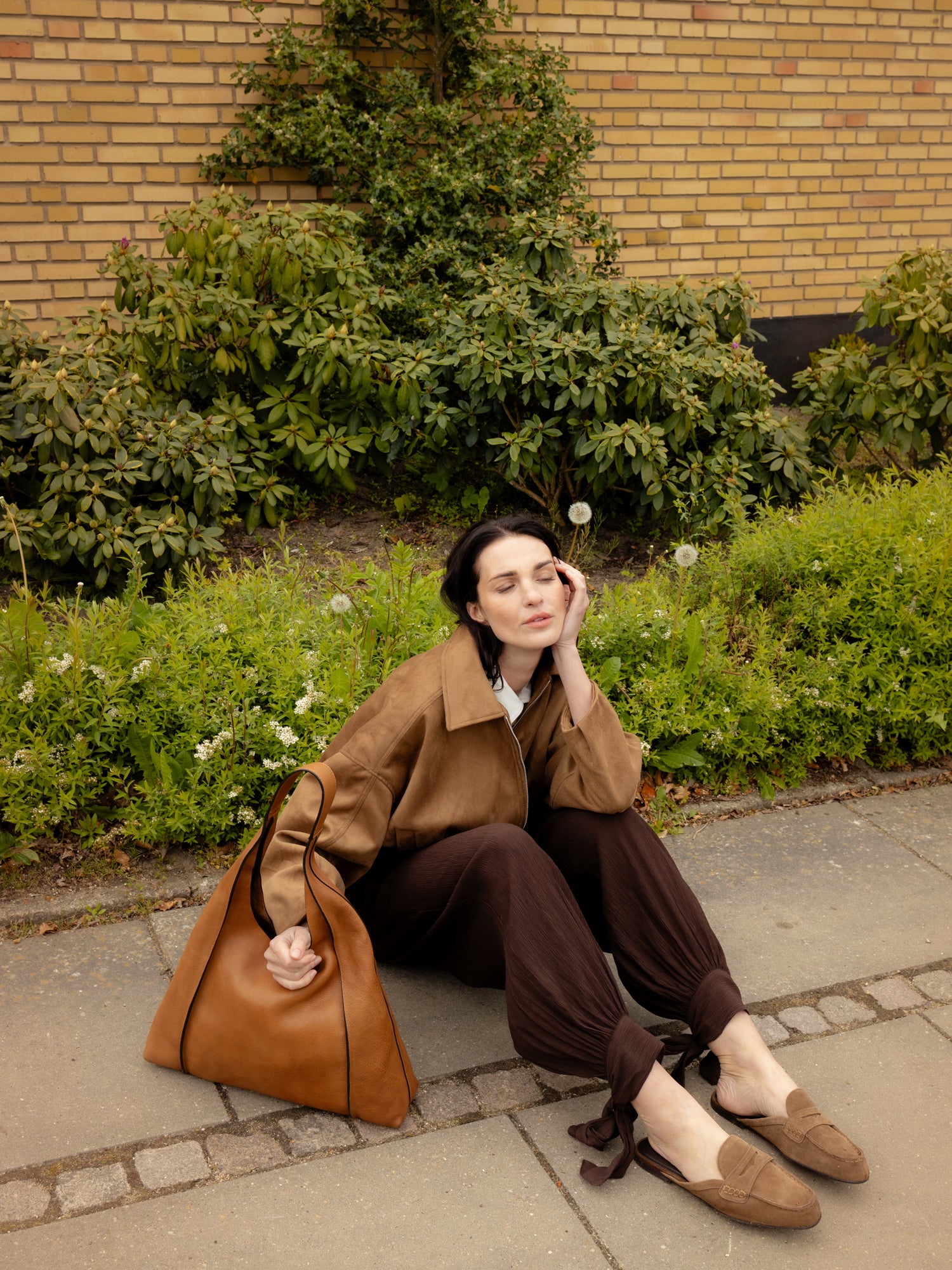RE:DESIGNED Siv Small Schultertasche Tan Leder