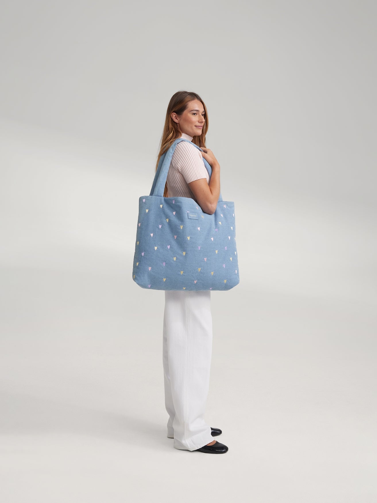 Studio Noos Denim Mom Bag Tasche Light Blue Hearts Jeans